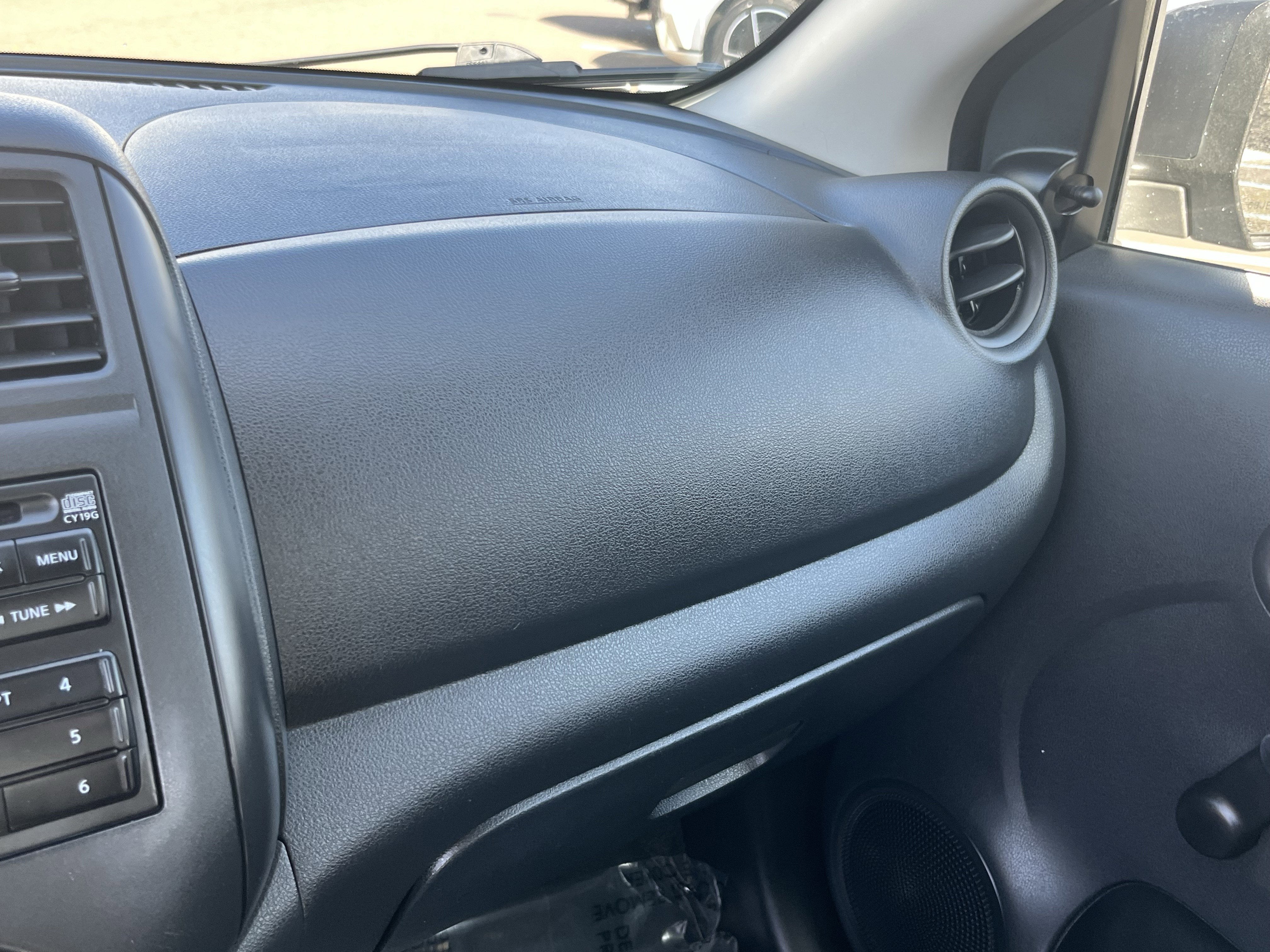 2014 Nissan Versa S Plus