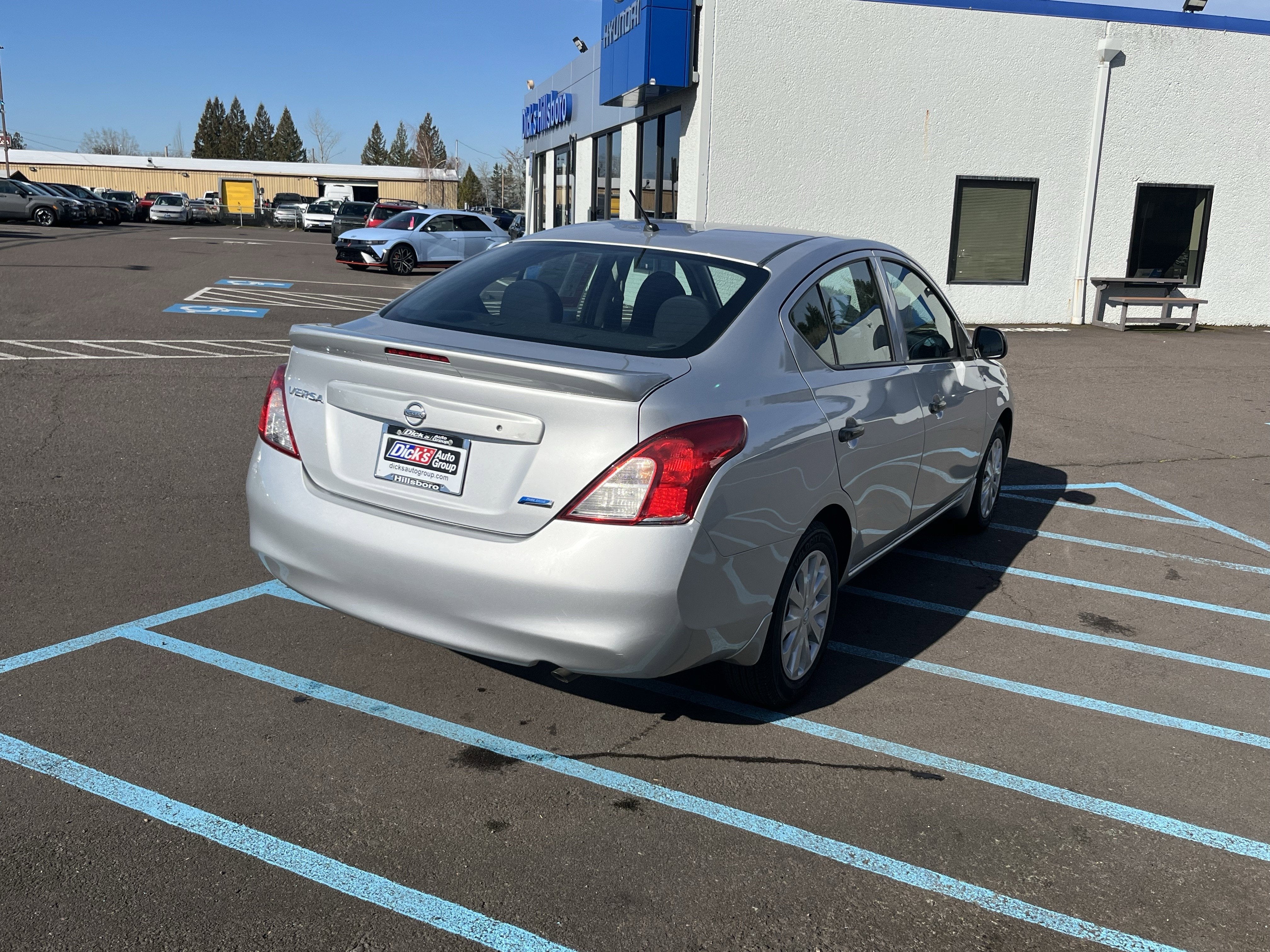 2014 Nissan Versa S Plus