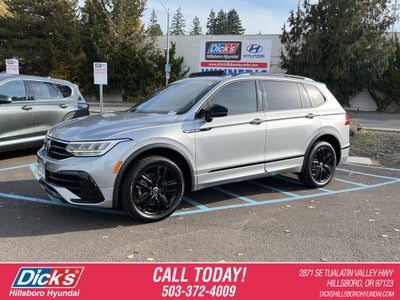 2022 Volkswagen Tiguan SE R-Line Black