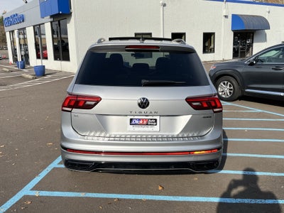2022 Volkswagen Tiguan SE R-Line Black