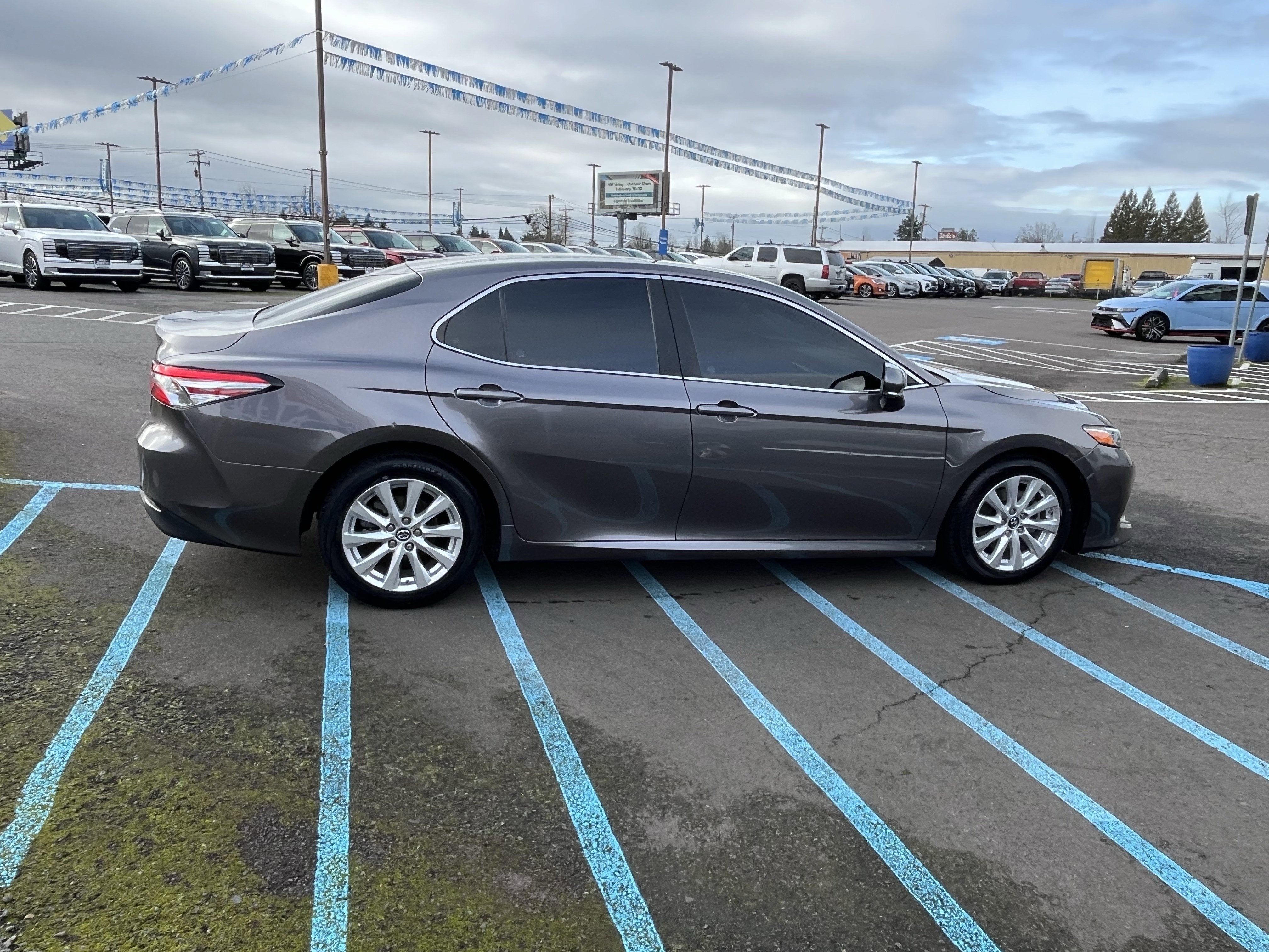 2018 Toyota Camry LE