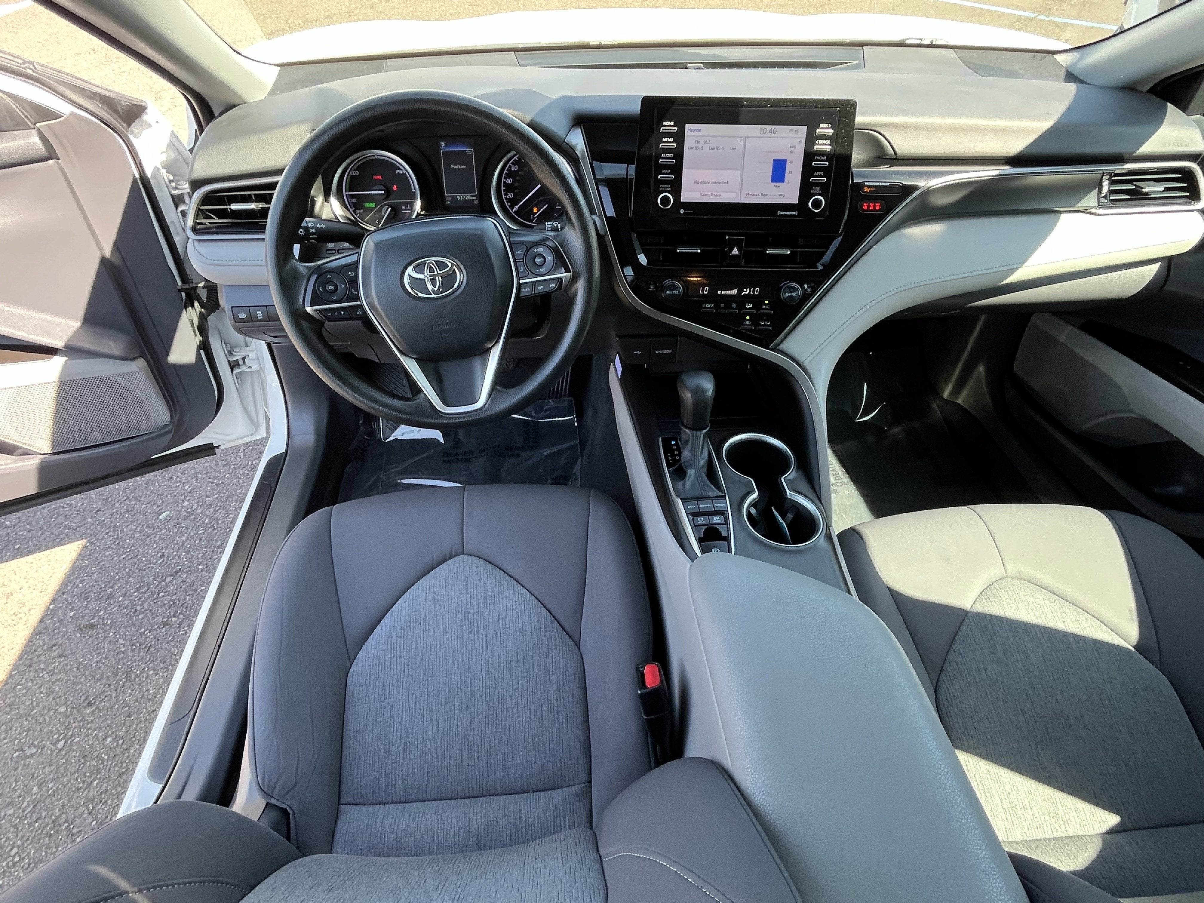 2021 Toyota Camry Hybrid LE
