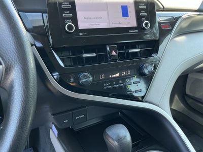 2021 Toyota Camry Hybrid LE