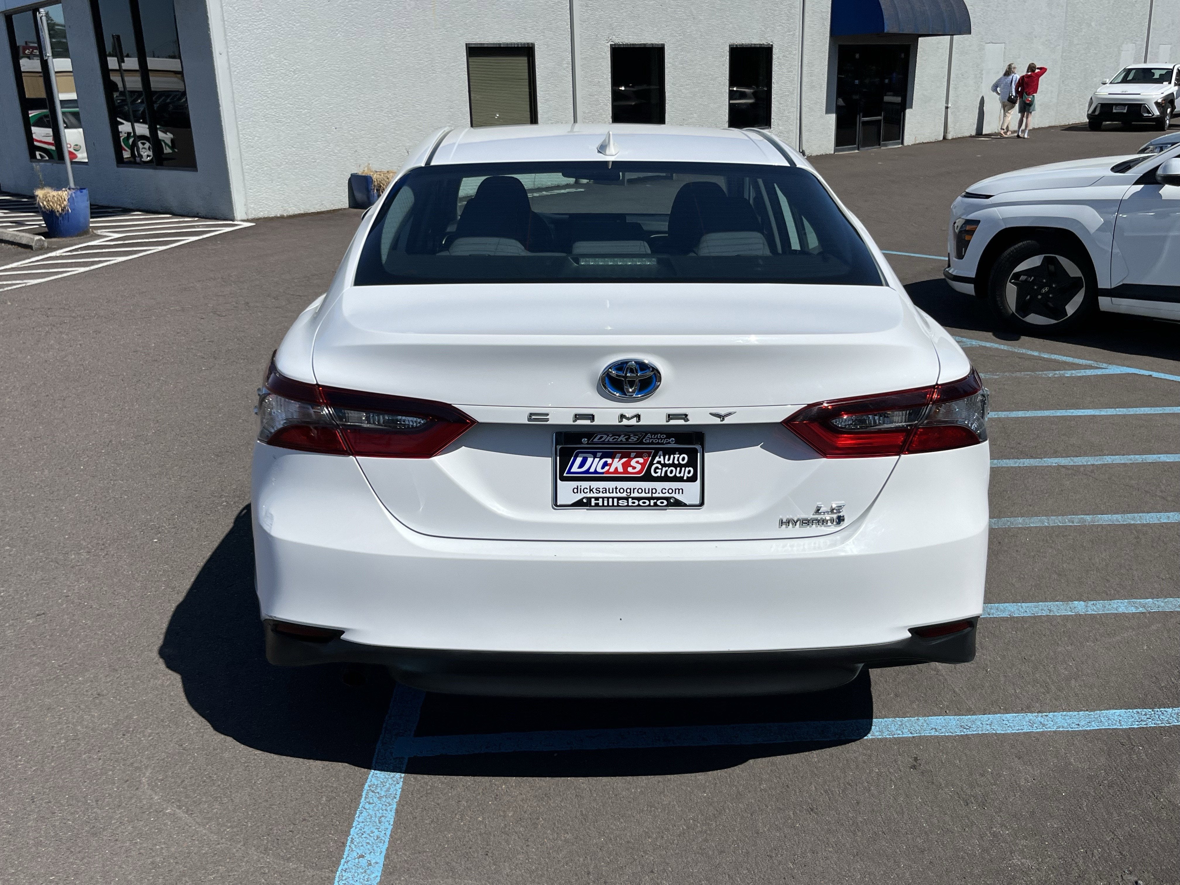 2021 Toyota Camry Hybrid LE