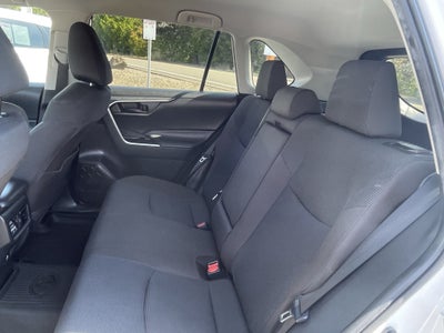 2021 Toyota RAV4 Hybrid LE