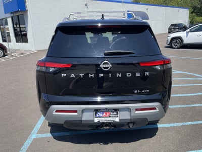 2023 Nissan Pathfinder SL