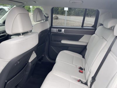 2025 Hyundai Santa Fe SE