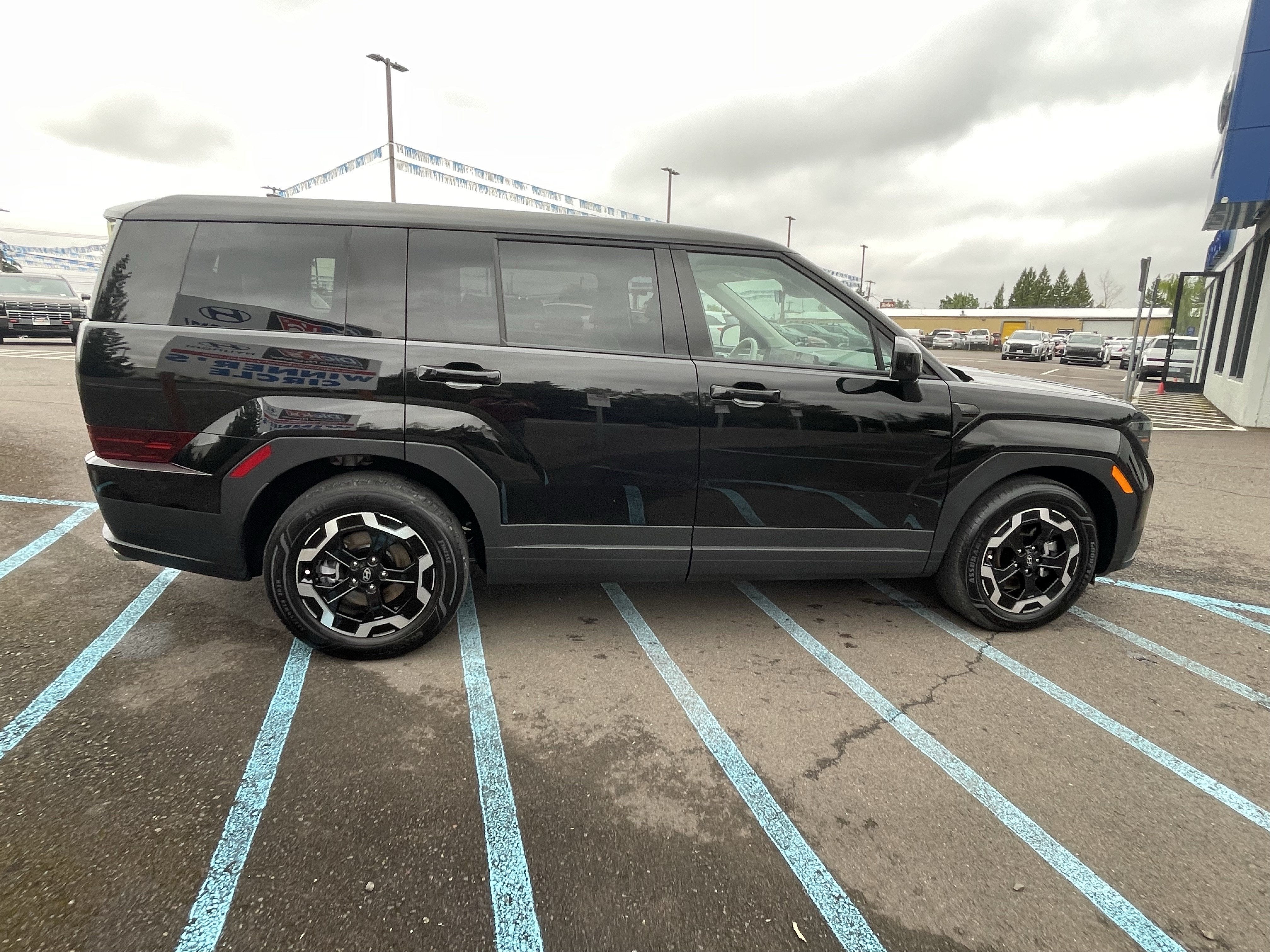2025 Hyundai Santa Fe SE