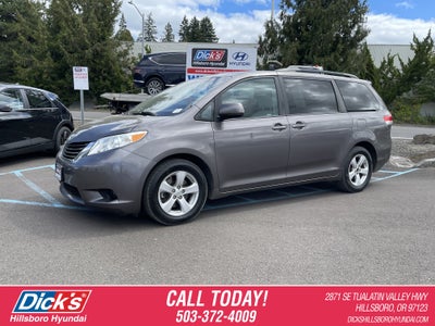 2013 Toyota Sienna LE AAS