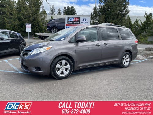 2013 Toyota Sienna LE AAS