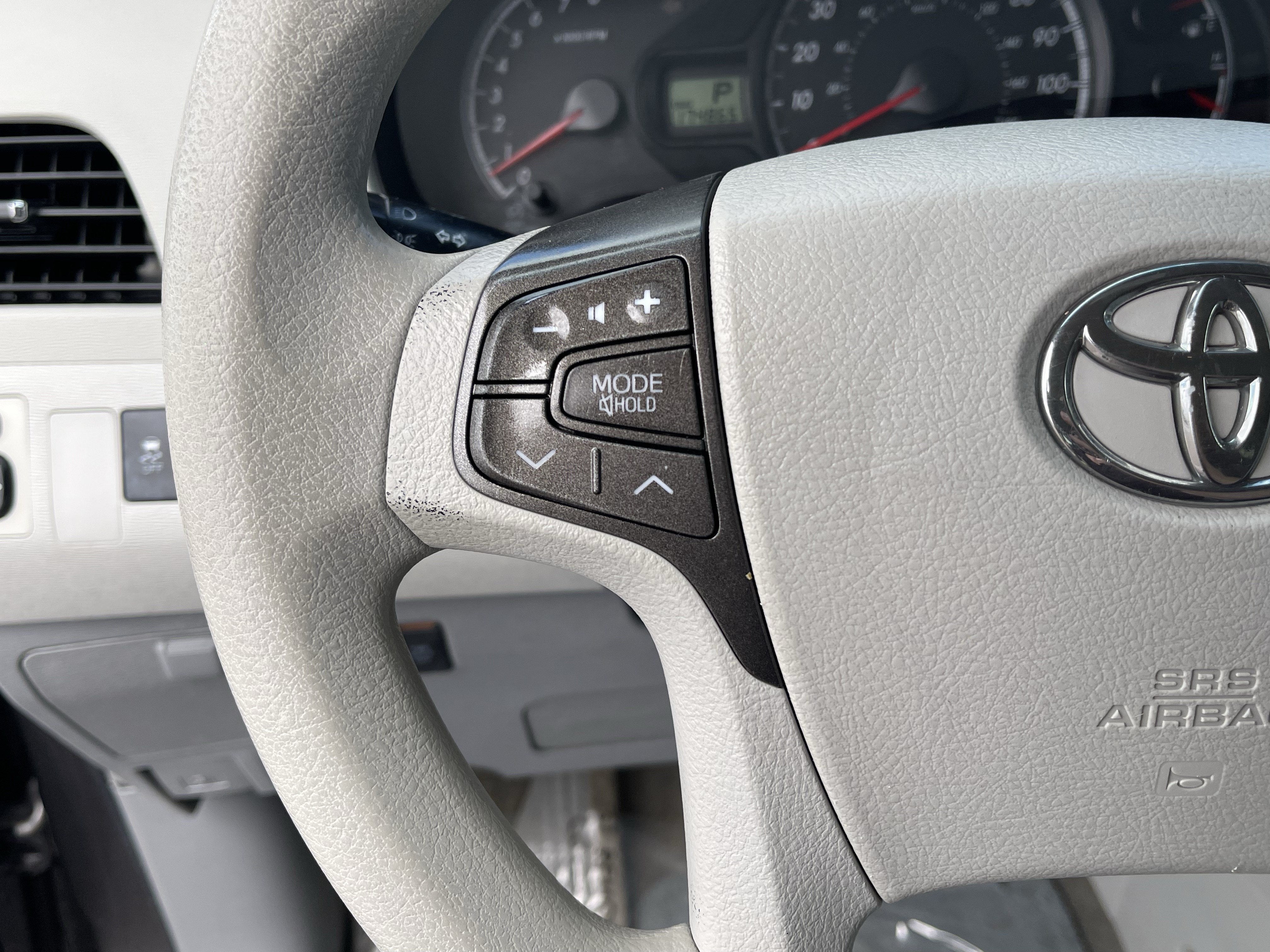 2013 Toyota Sienna LE AAS