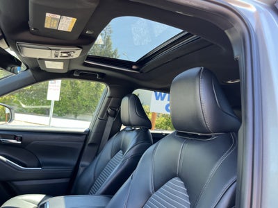 2022 Toyota Highlander XSE