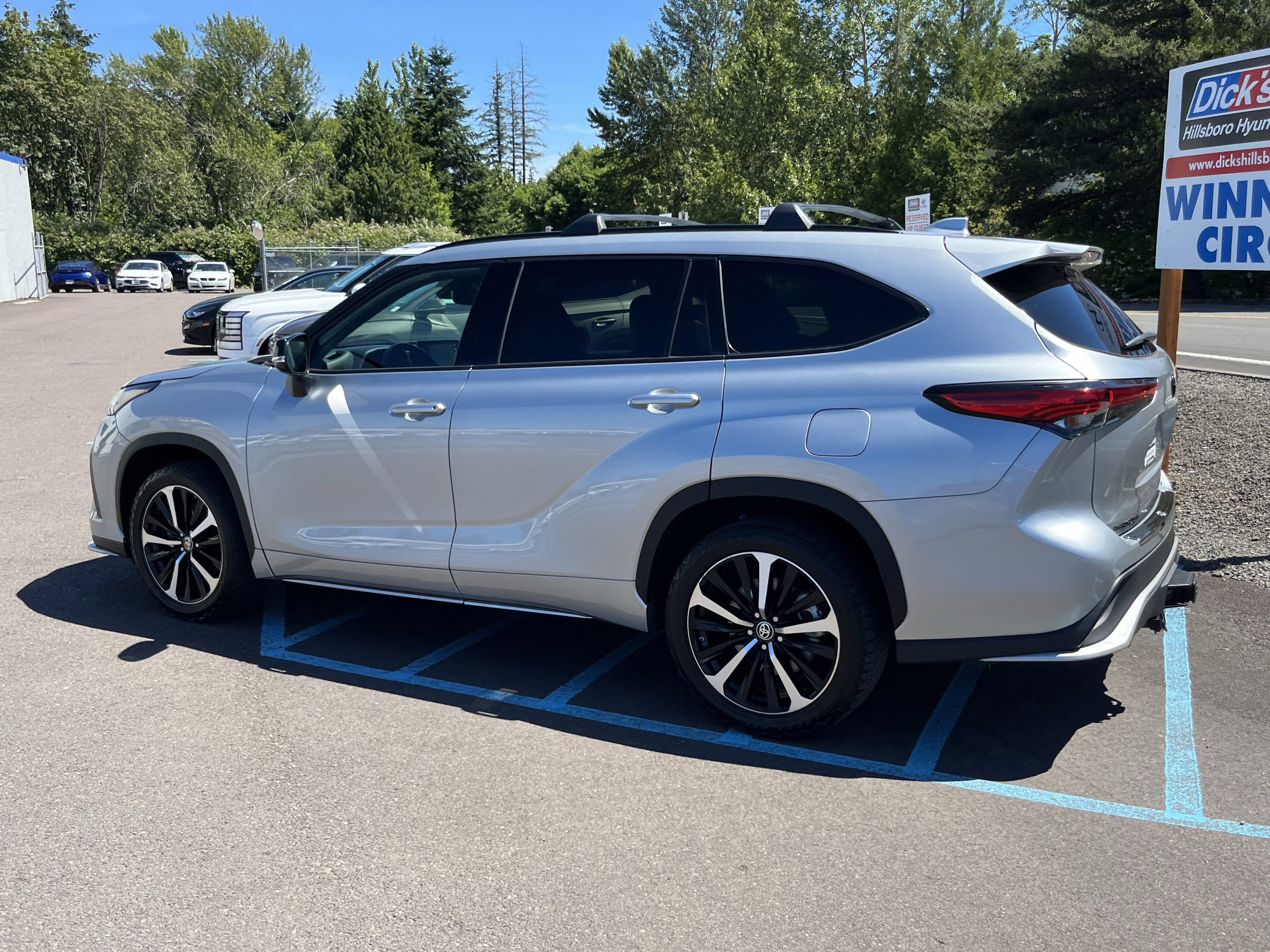 2022 Toyota Highlander XSE