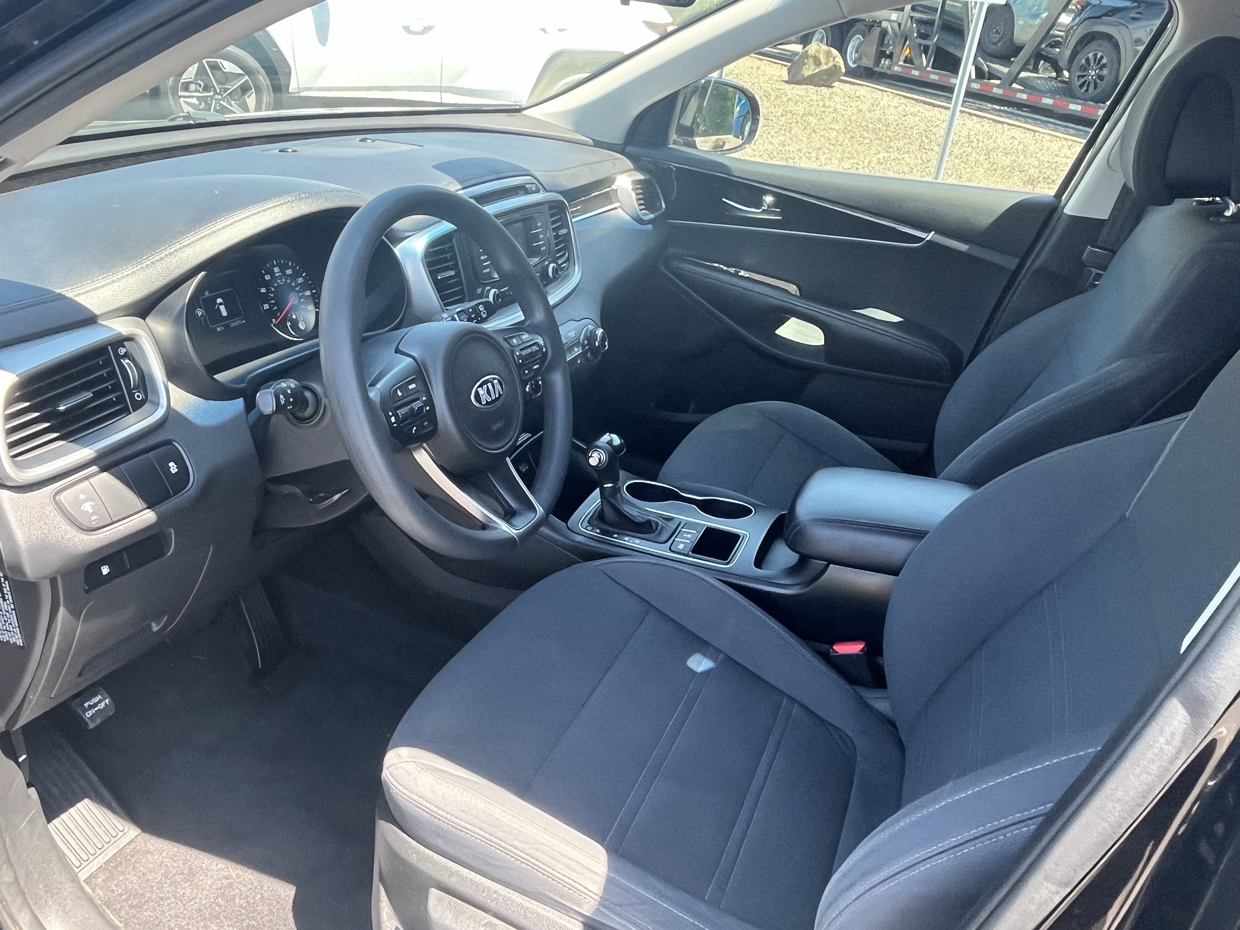2016 Kia Sorento LX