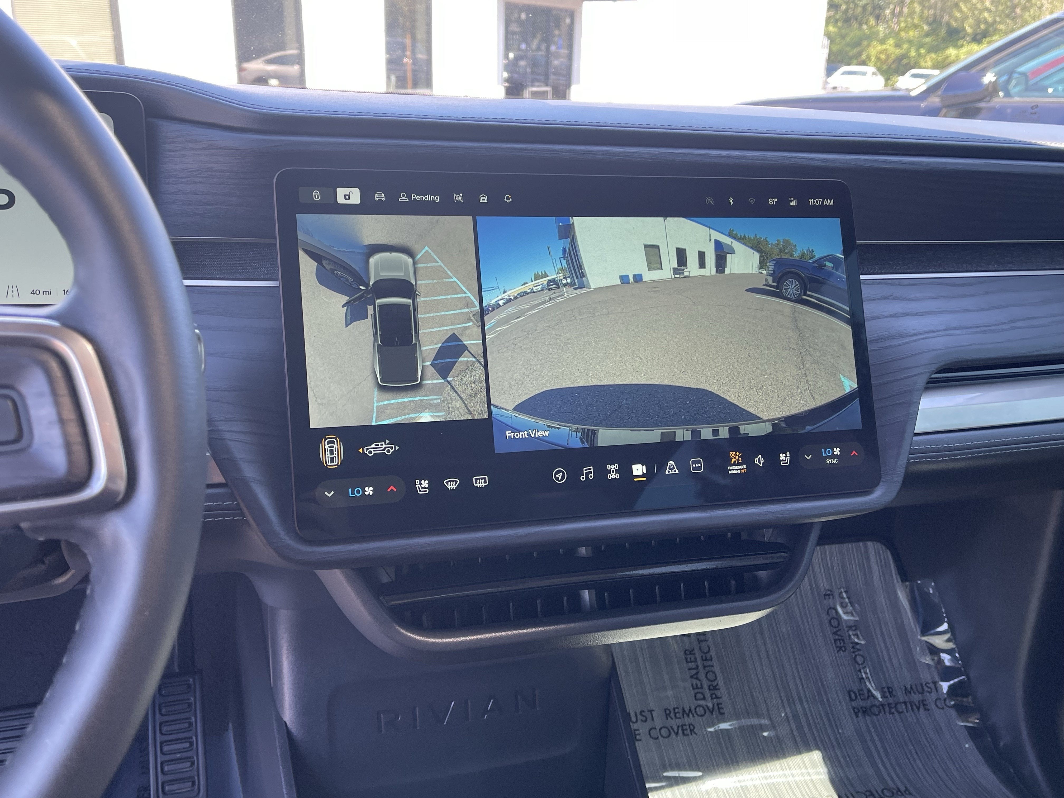 2025 Rivian R1T Adventure