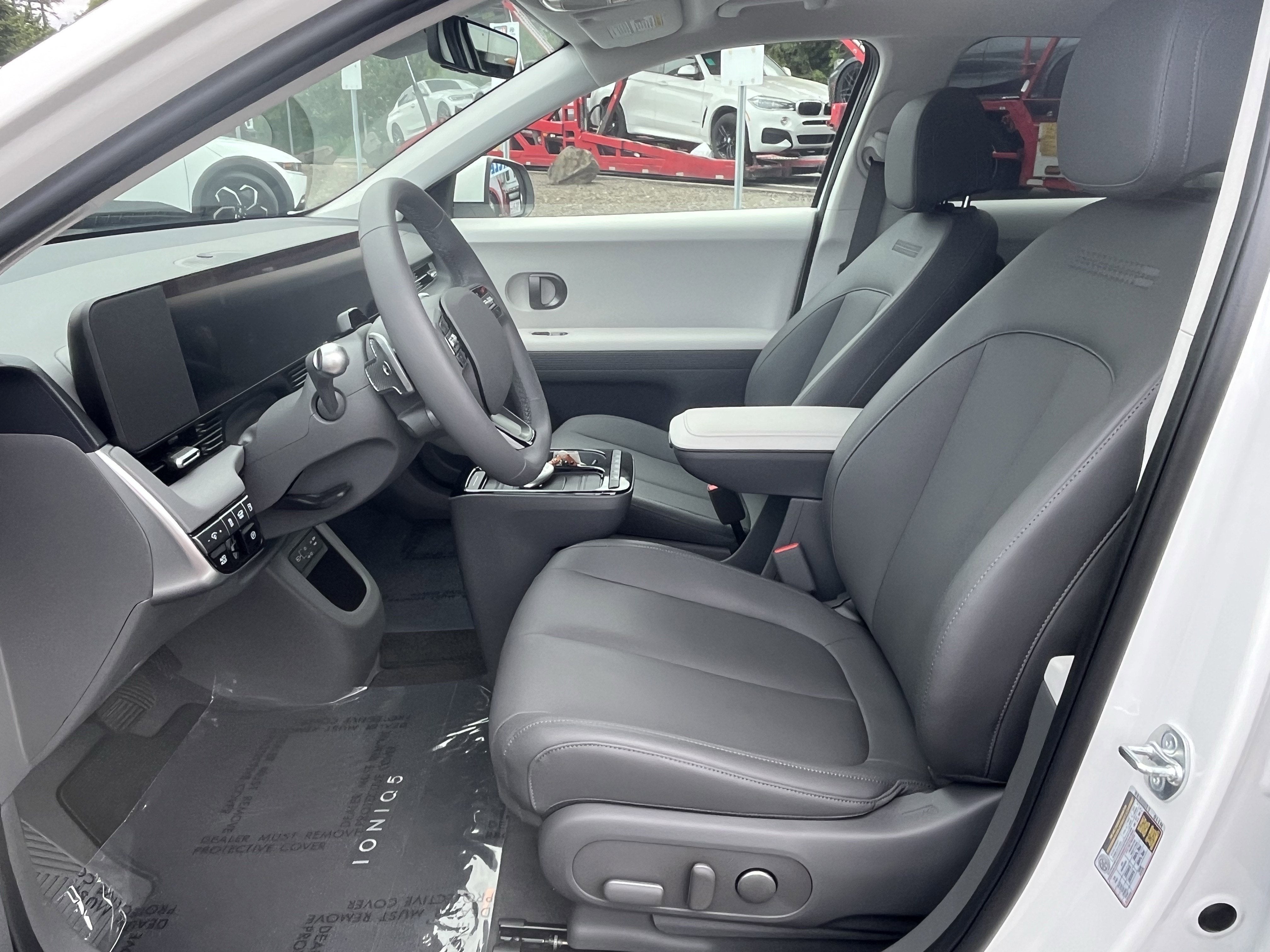 2025 Hyundai IONIQ 5 SEL