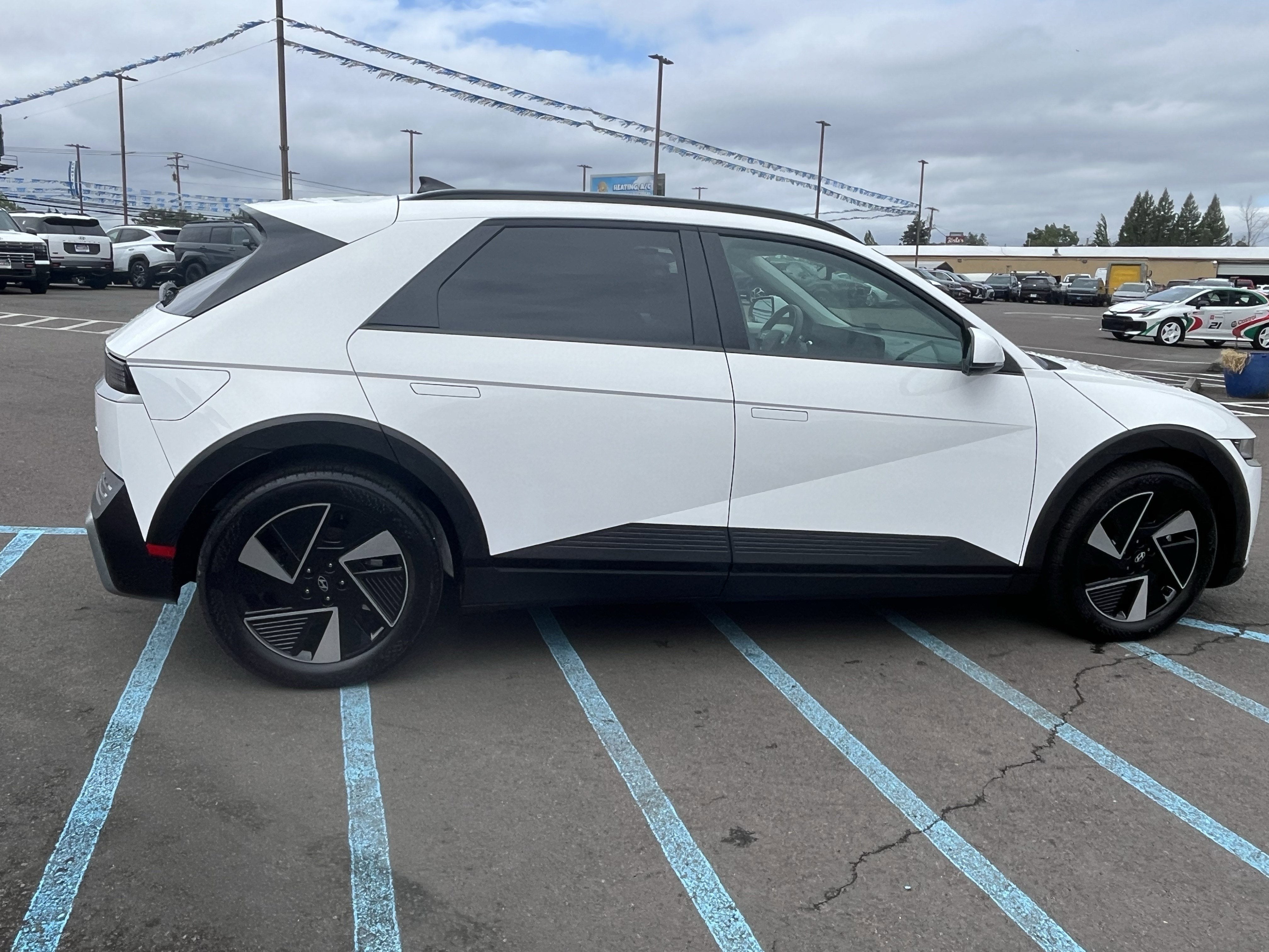 2025 Hyundai IONIQ 5 SEL