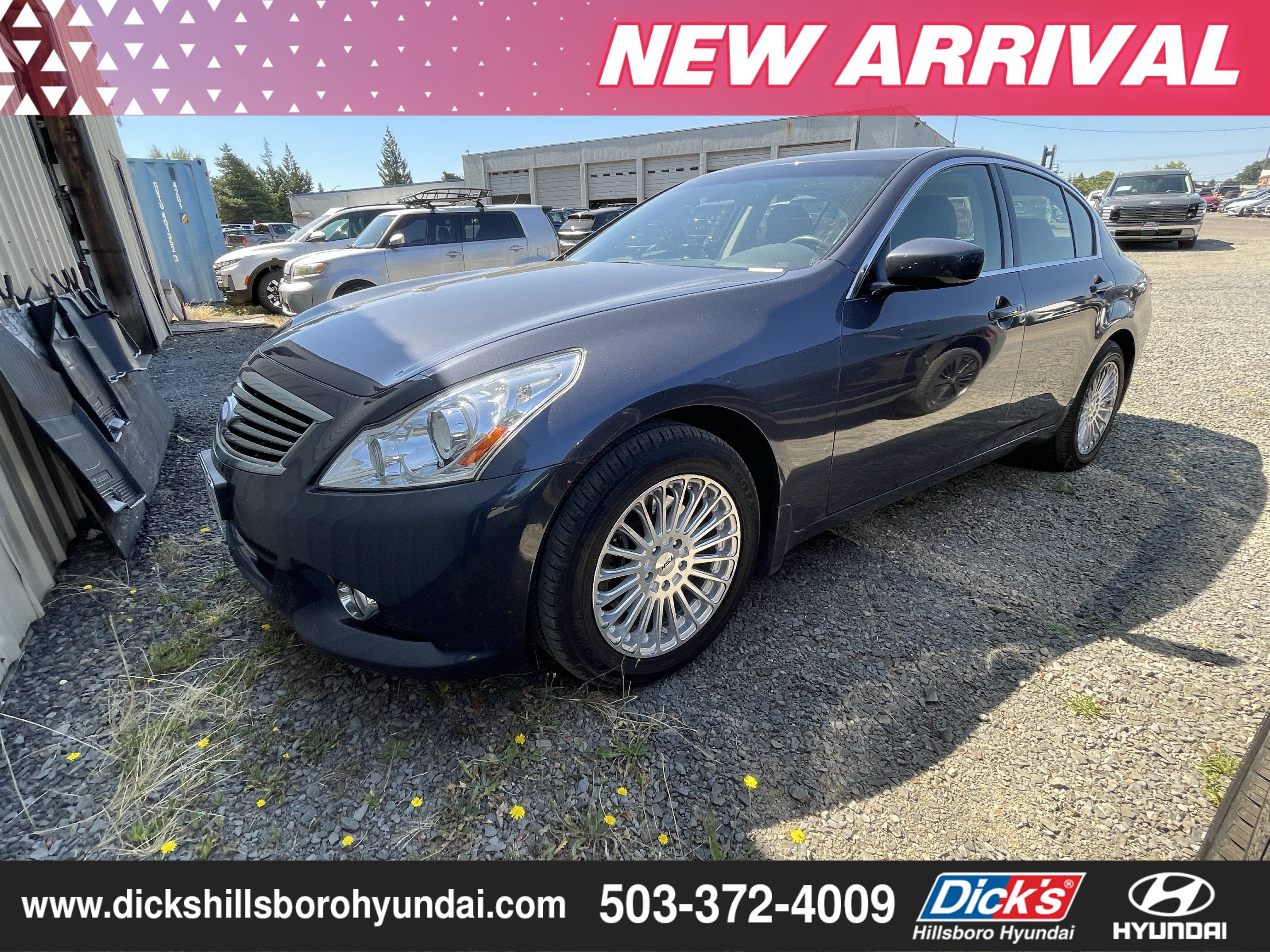 2012 INFINITI G37 Sedan x