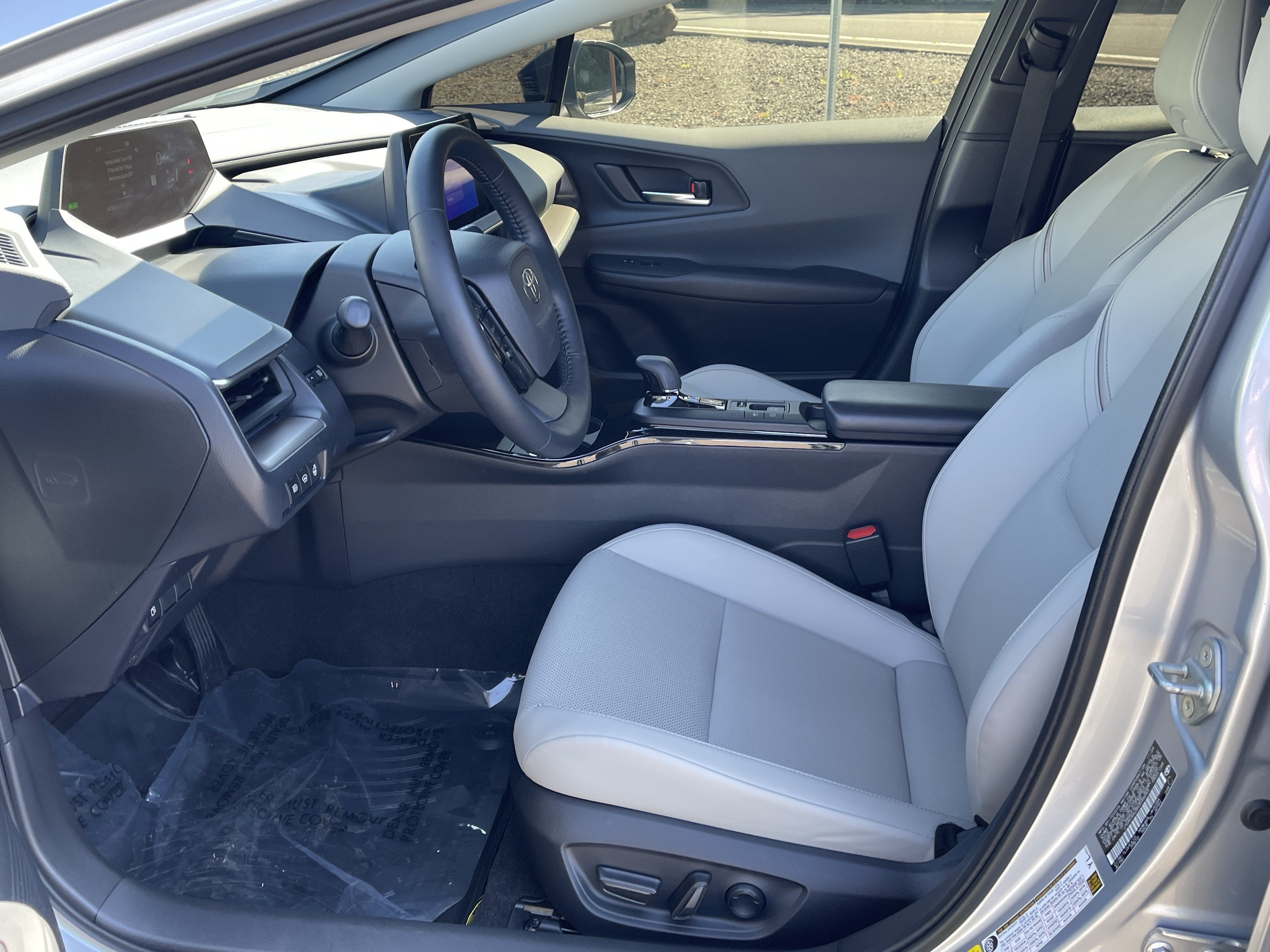 2024 Toyota Prius LE