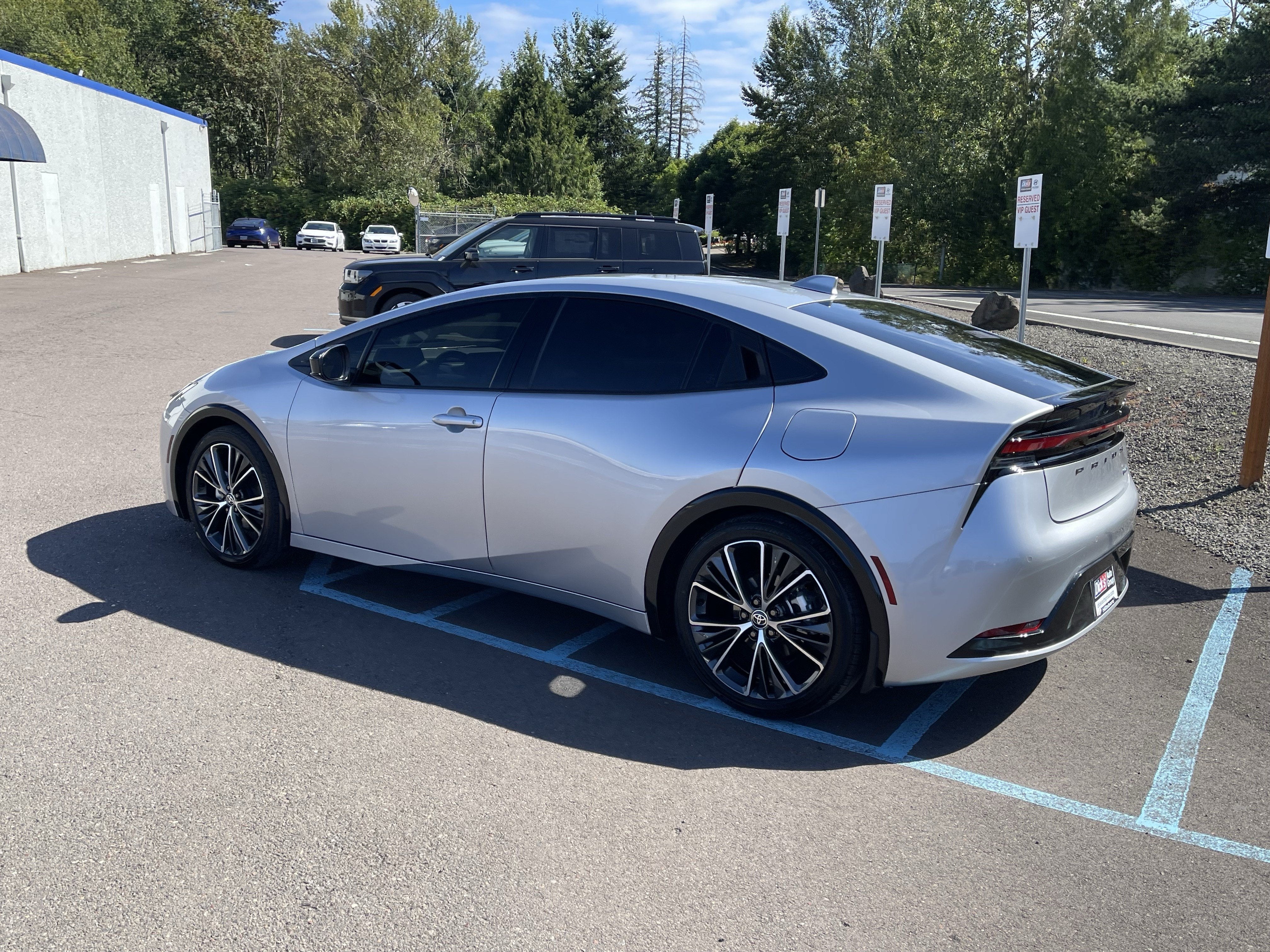 2024 Toyota Prius LE