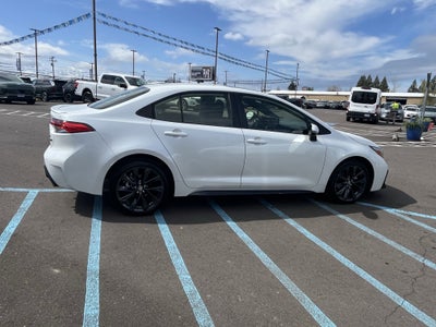2024 Toyota Corolla Hybrid SE
