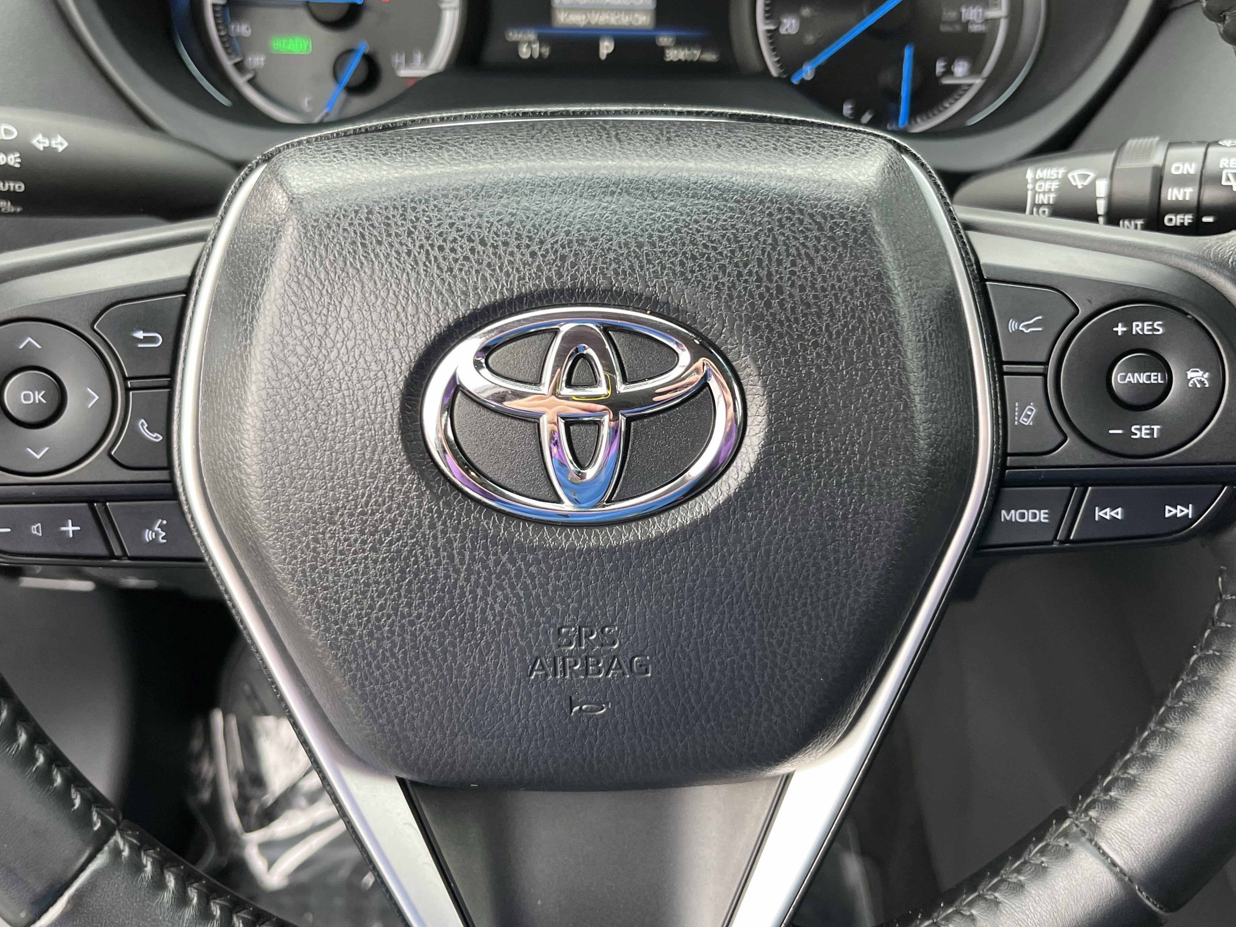 2024 Toyota Venza LE