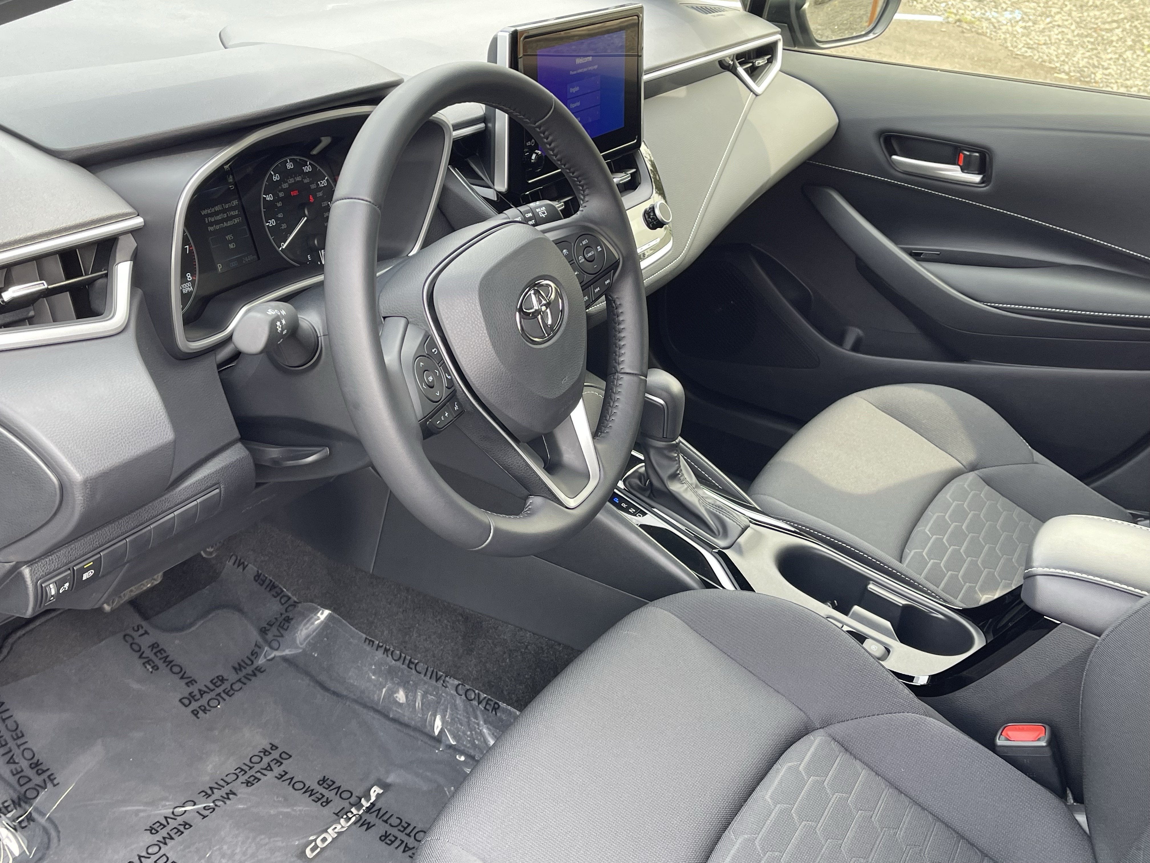 2026 Toyota Corolla Hatchback SE