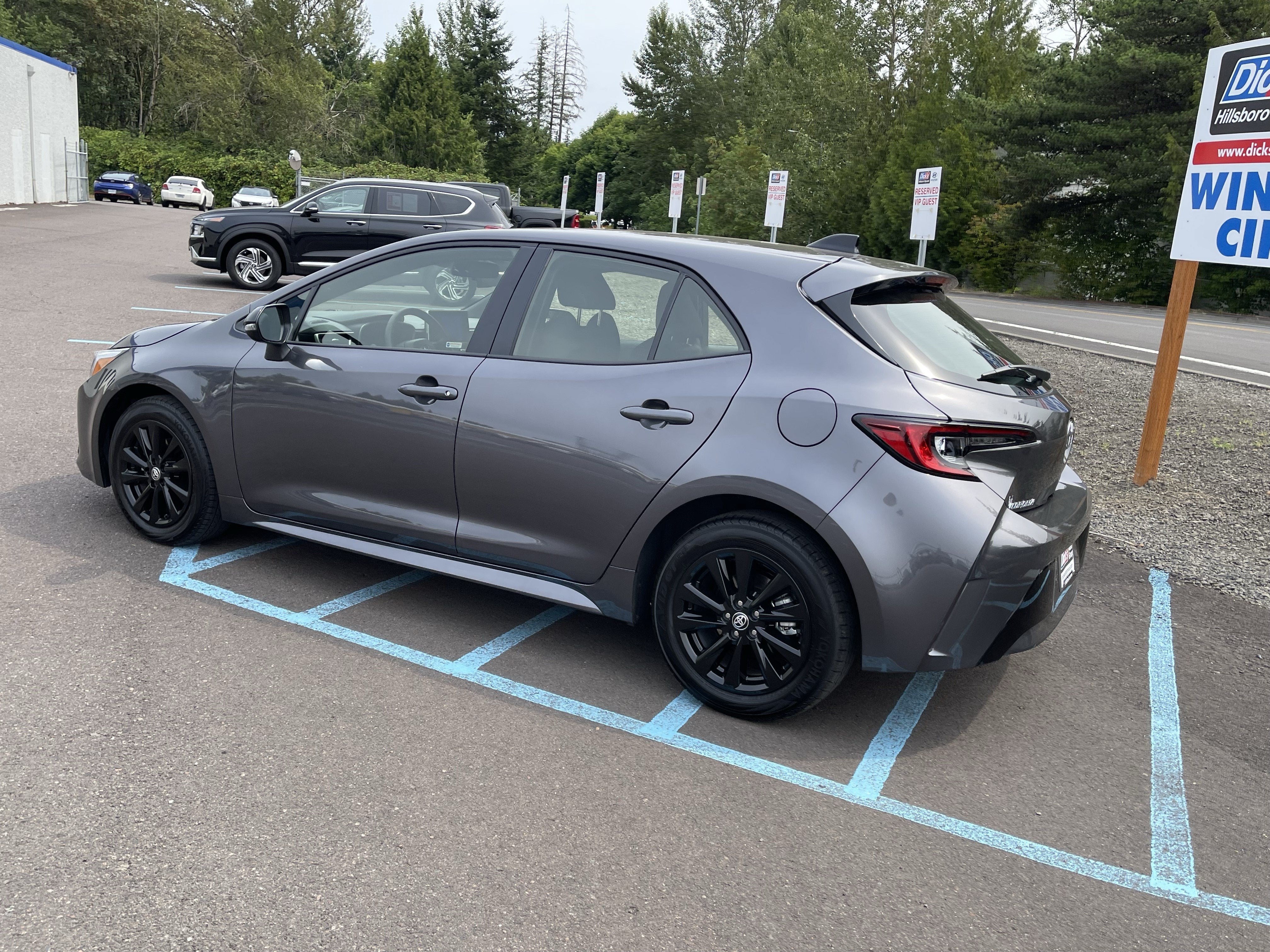 2026 Toyota Corolla Hatchback SE