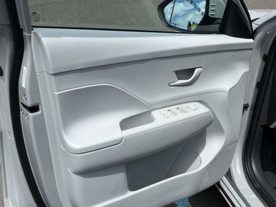 2024 Hyundai Kona Electric SEL