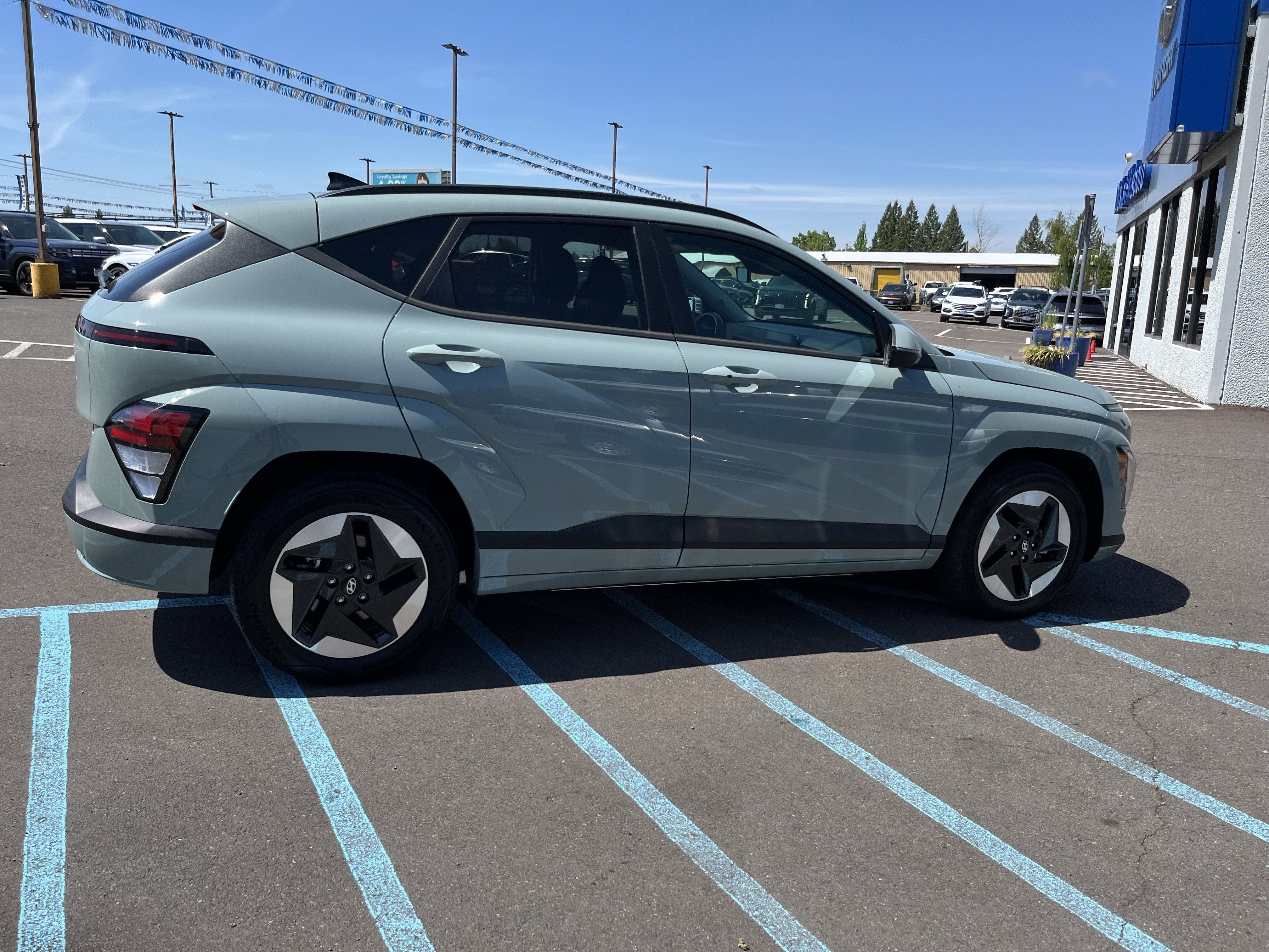 2024 Hyundai Kona Electric SEL
