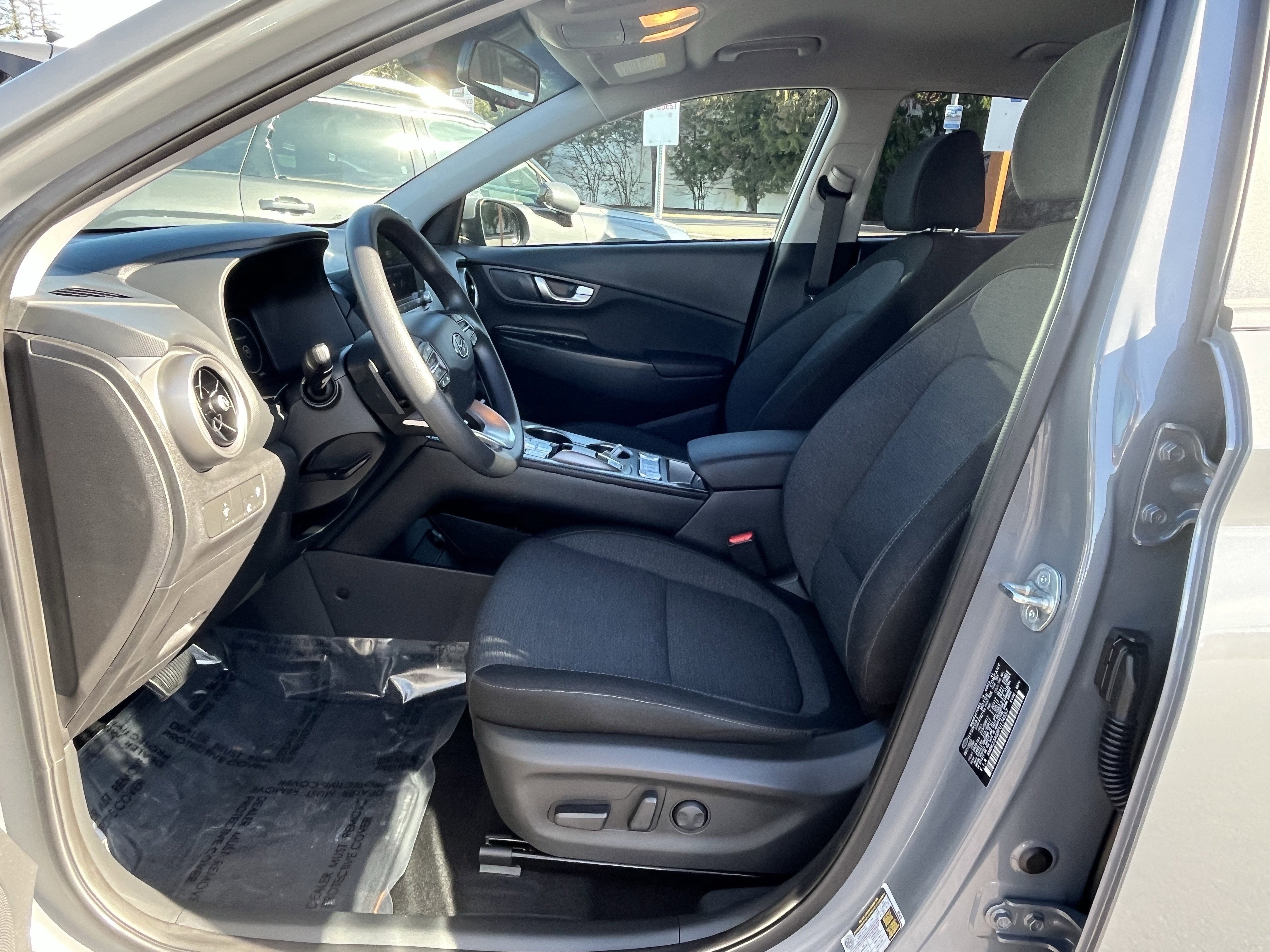 2023 Hyundai Kona Electric SE