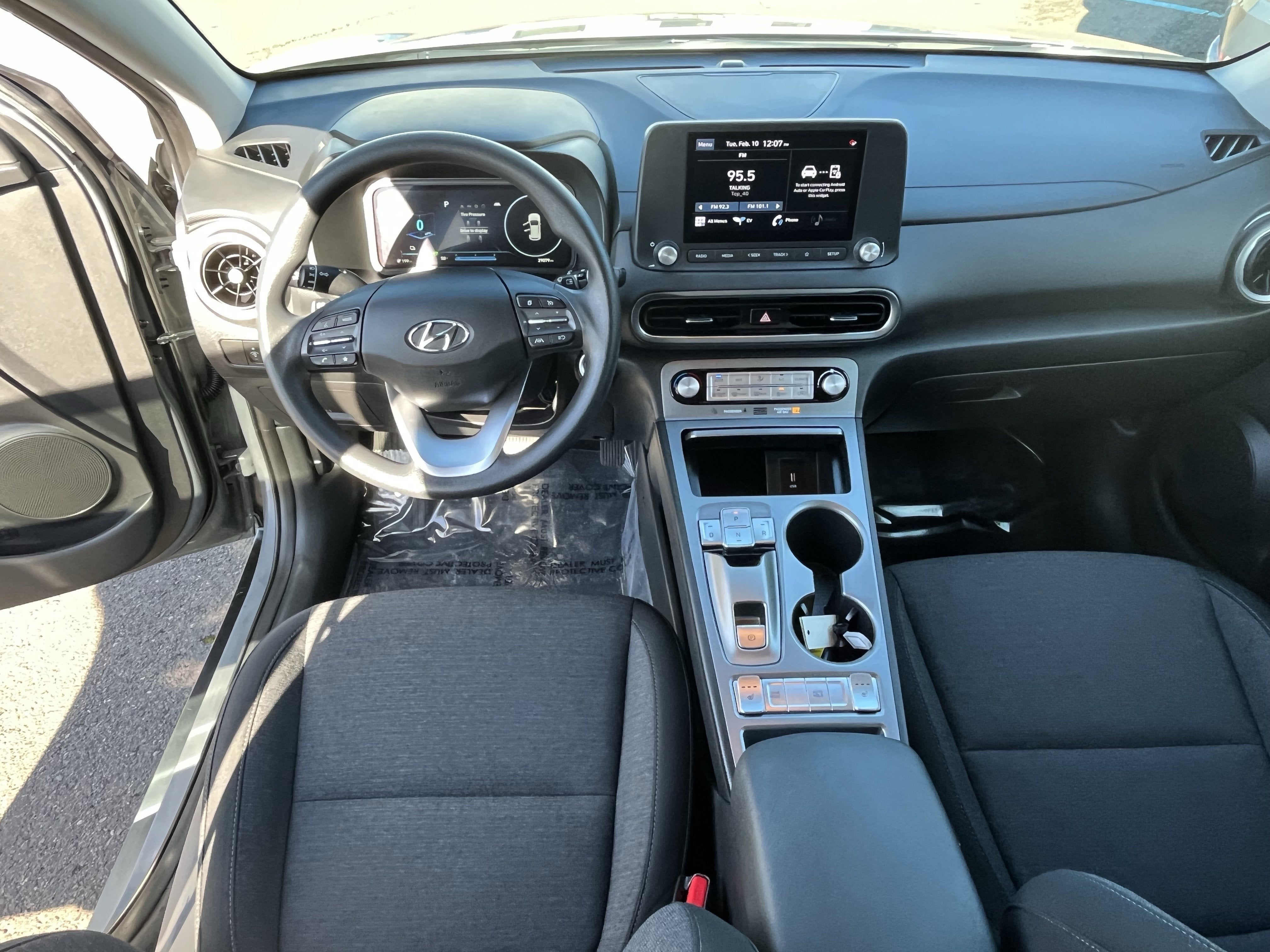 2023 Hyundai Kona Electric SE