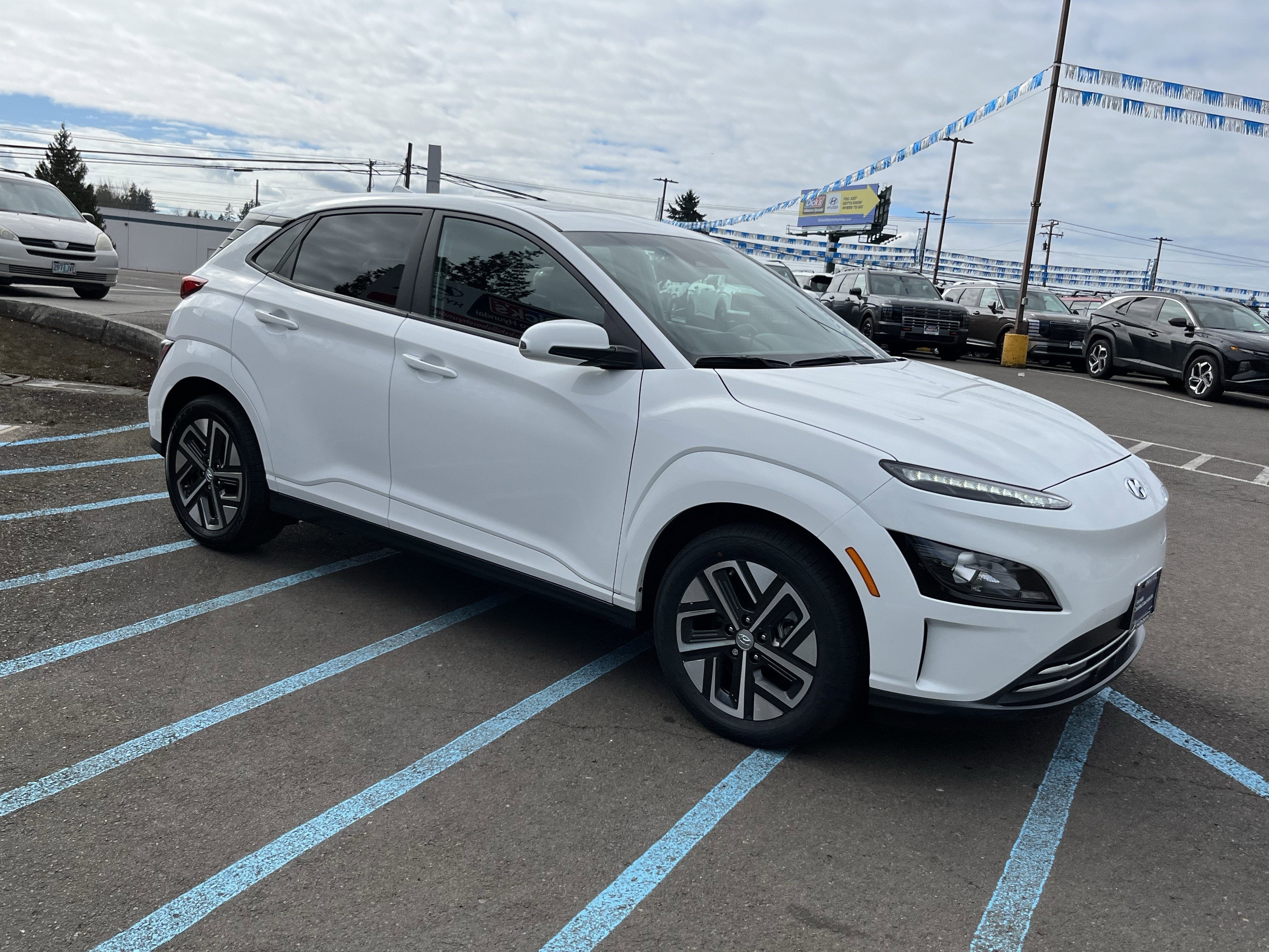 2023 Hyundai Kona Electric SEL