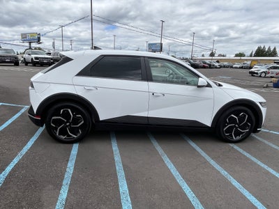 2024 Hyundai IONIQ 5 SE