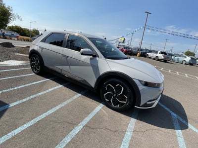2024 Hyundai IONIQ 5 SE