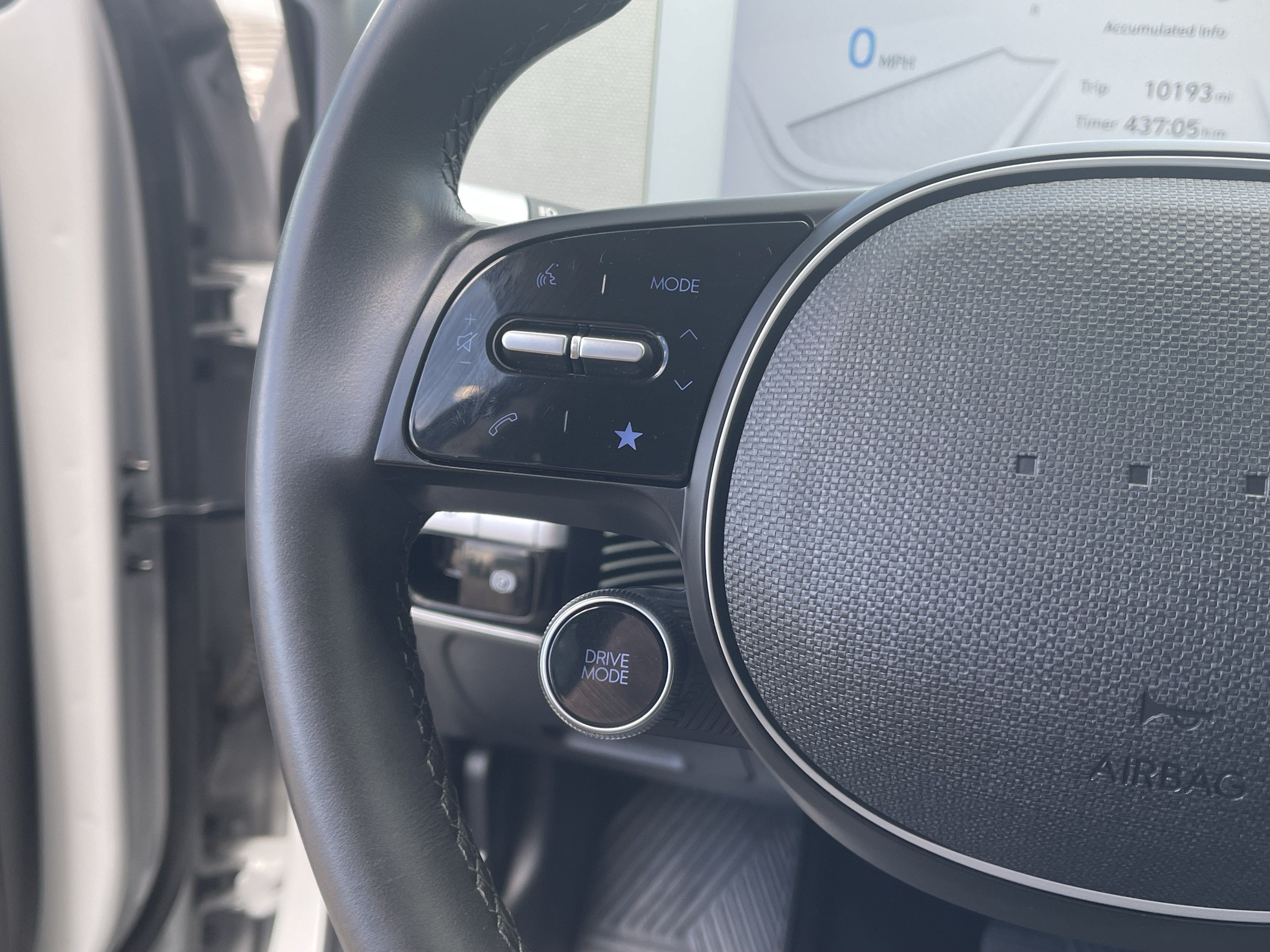 2024 Hyundai IONIQ 5 SE