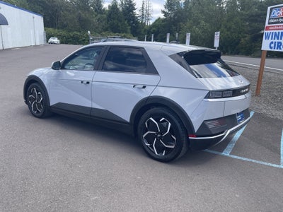 2024 Hyundai IONIQ 5 SE