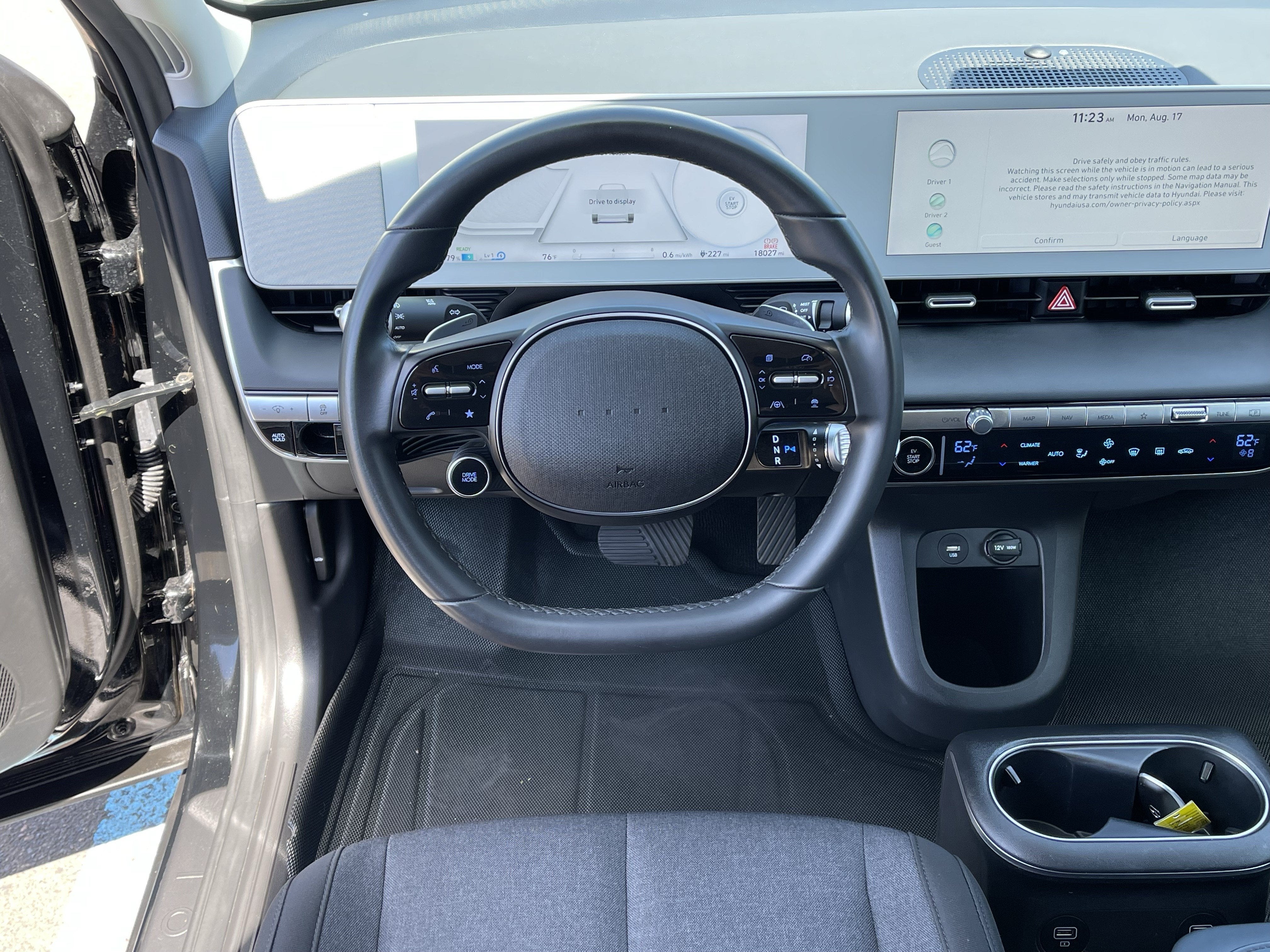 2024 Hyundai IONIQ 5 SE