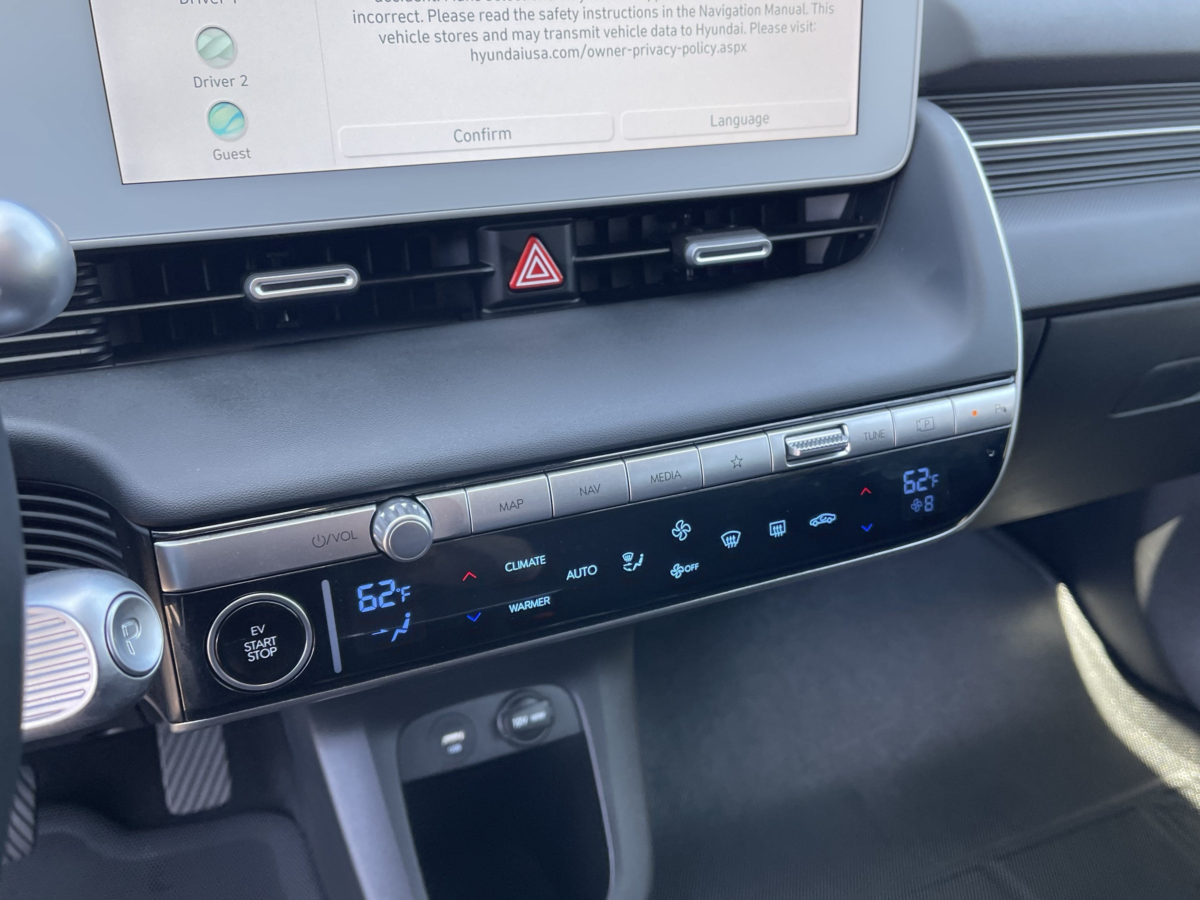 2024 Hyundai IONIQ 5 SE