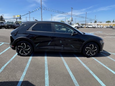 2024 Hyundai IONIQ 5 SE