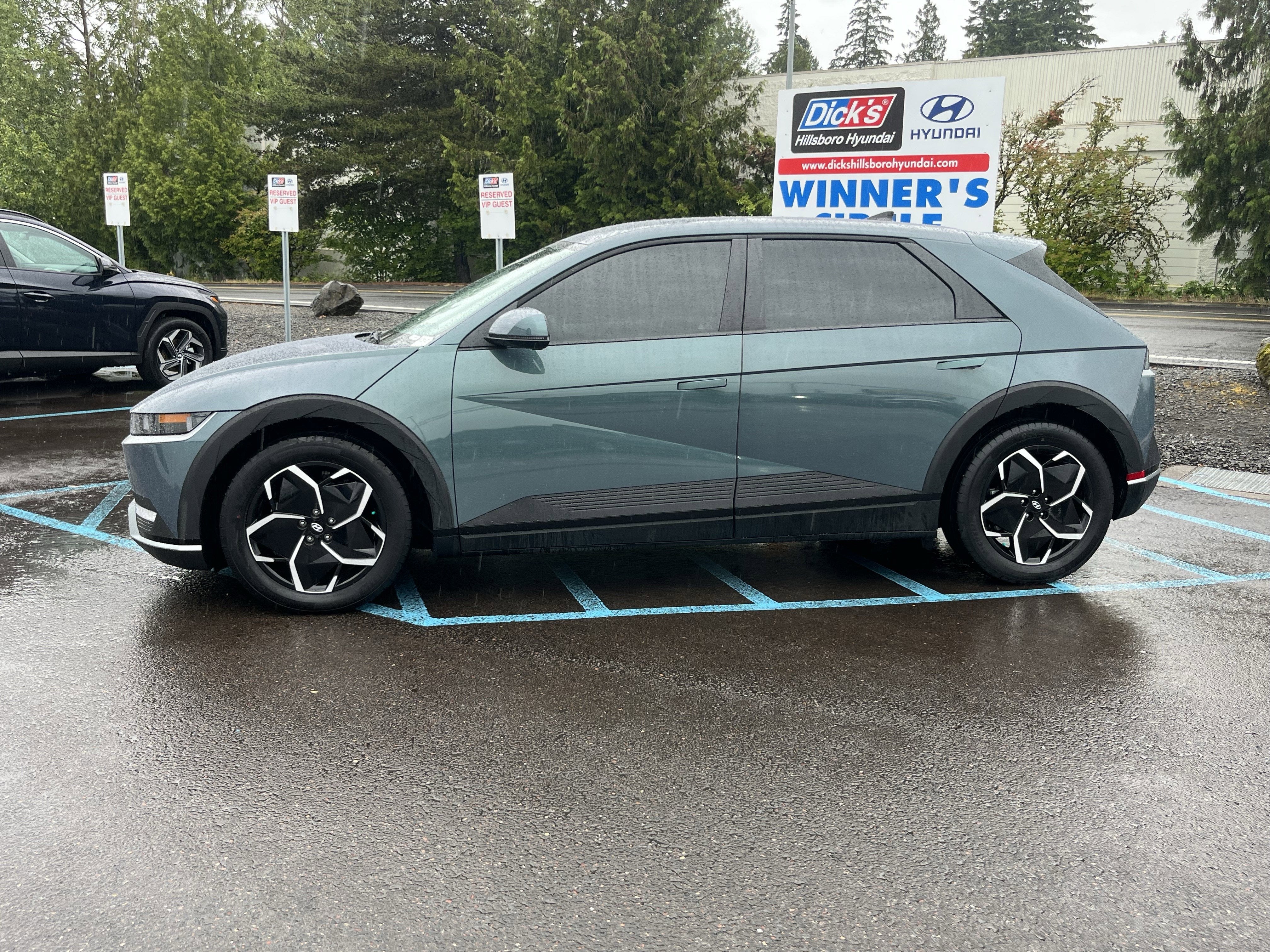 2024 Hyundai IONIQ 5 SE