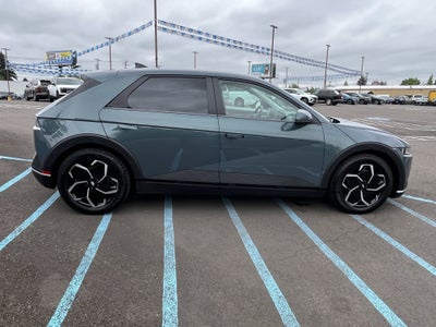 2024 Hyundai IONIQ 5 SEL