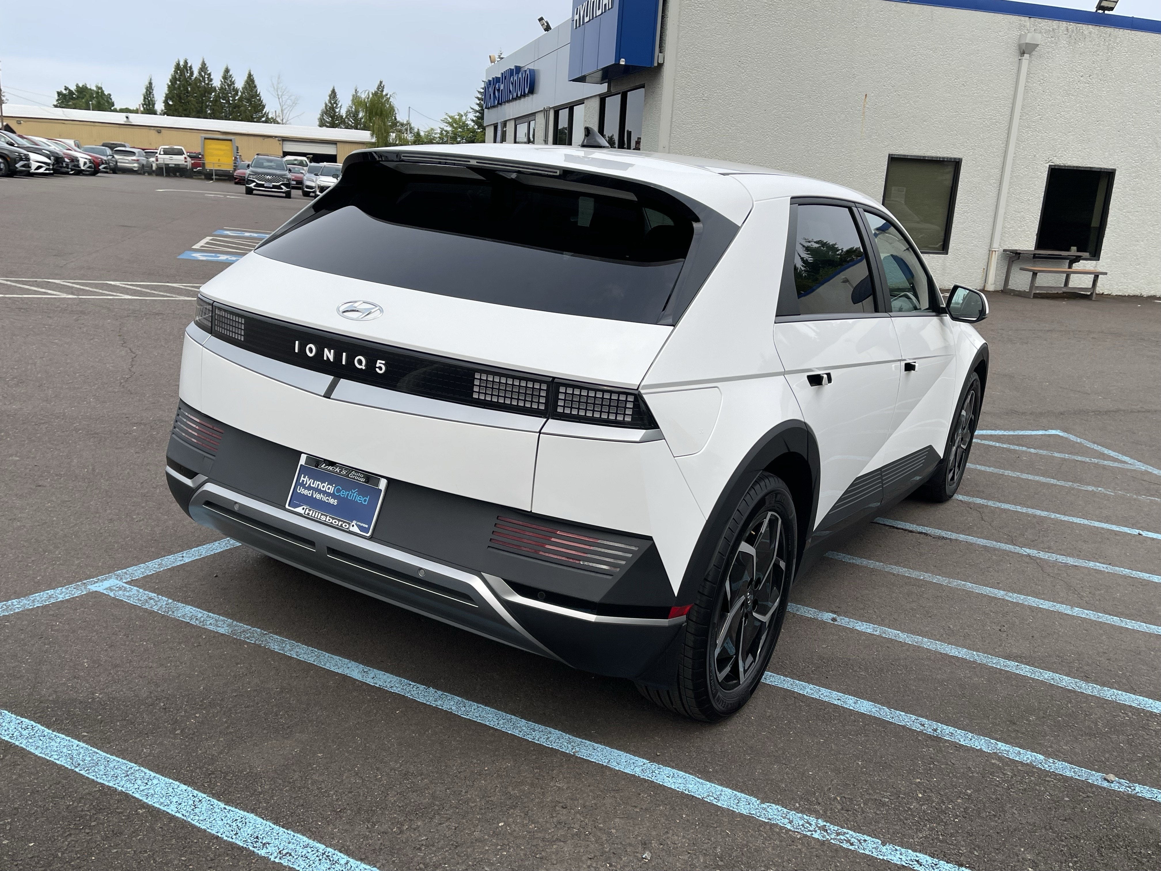 2024 Hyundai IONIQ 5 SEL