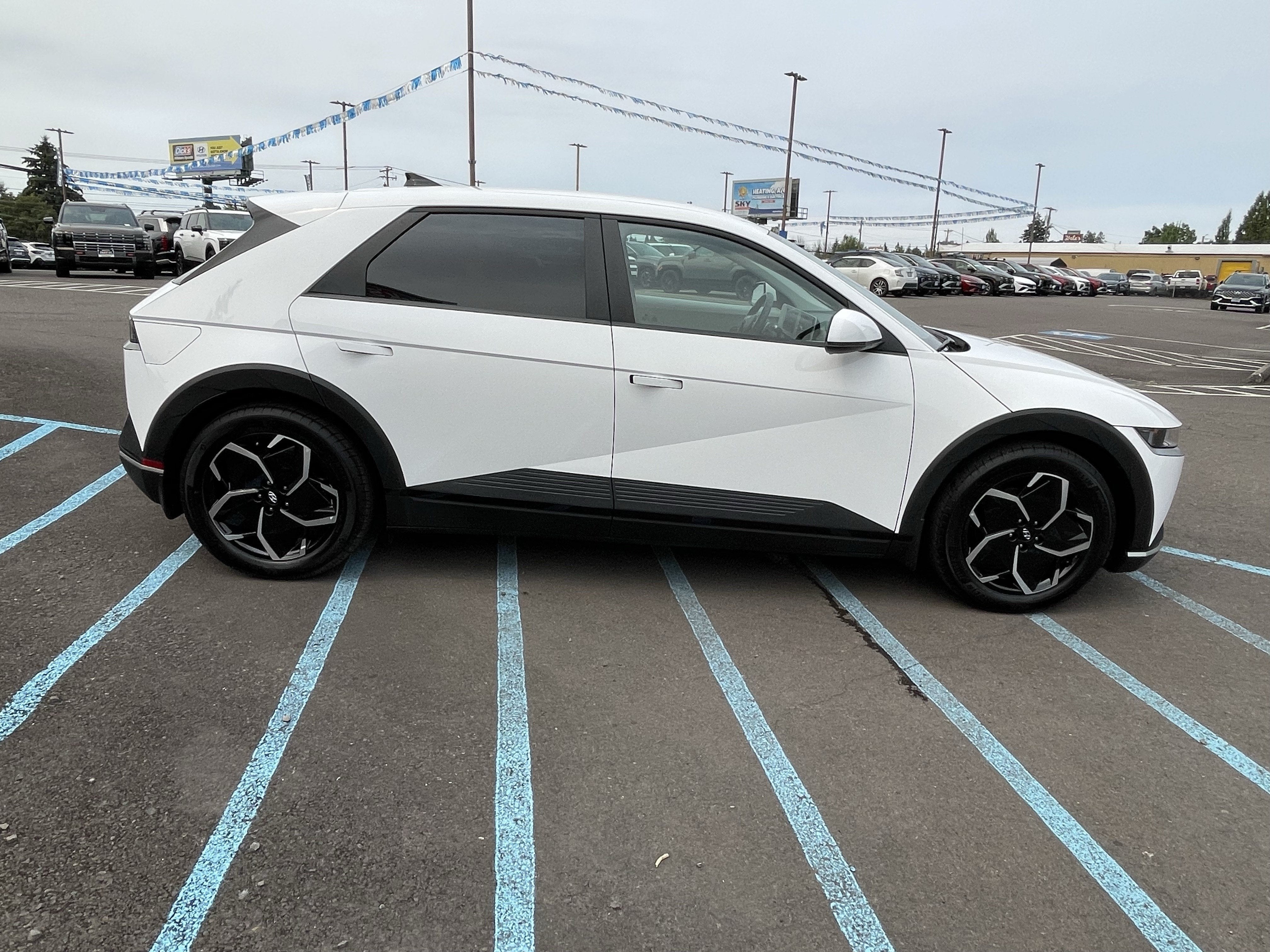 2024 Hyundai IONIQ 5 SEL