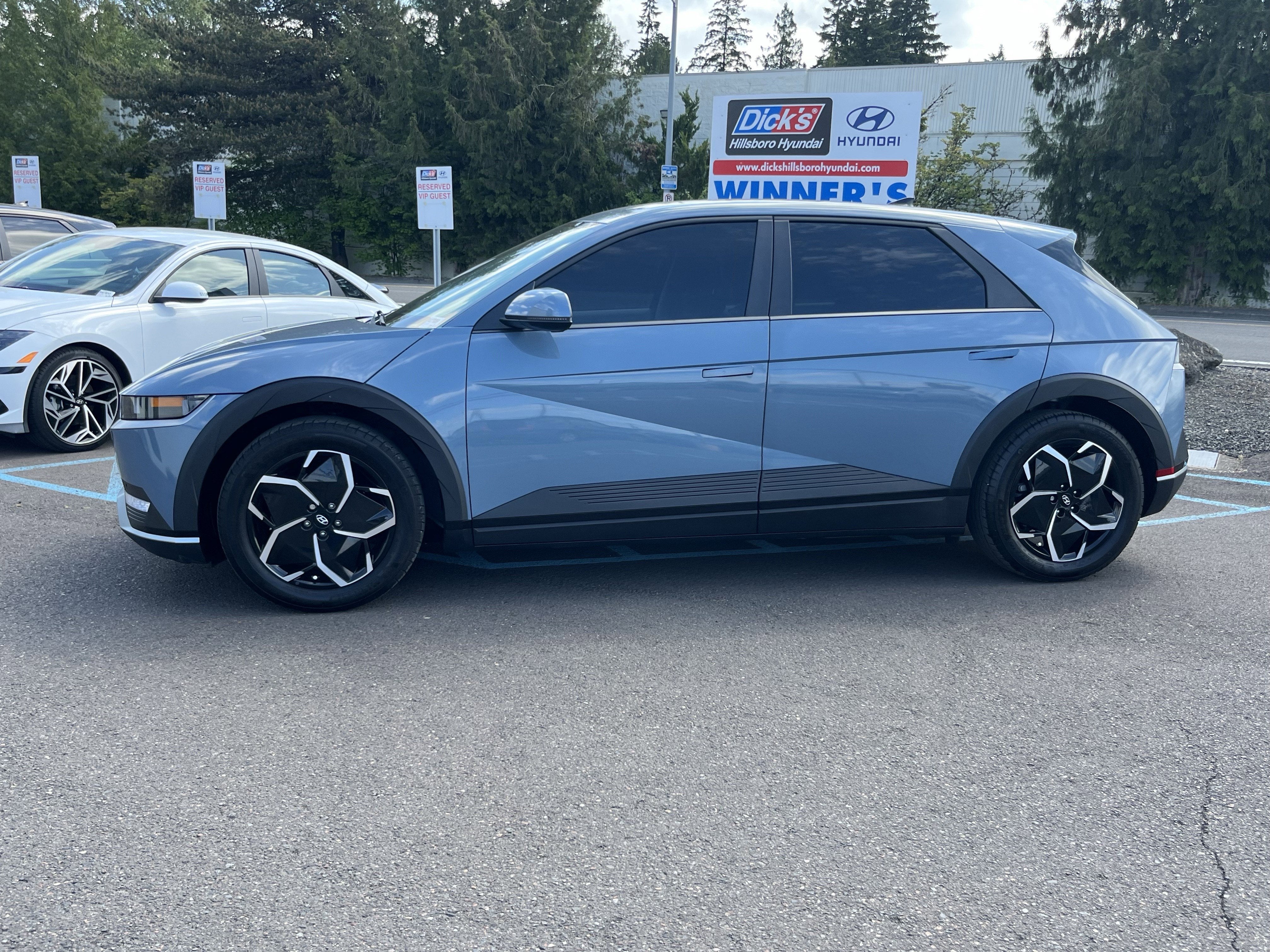 2024 Hyundai IONIQ 5 SEL
