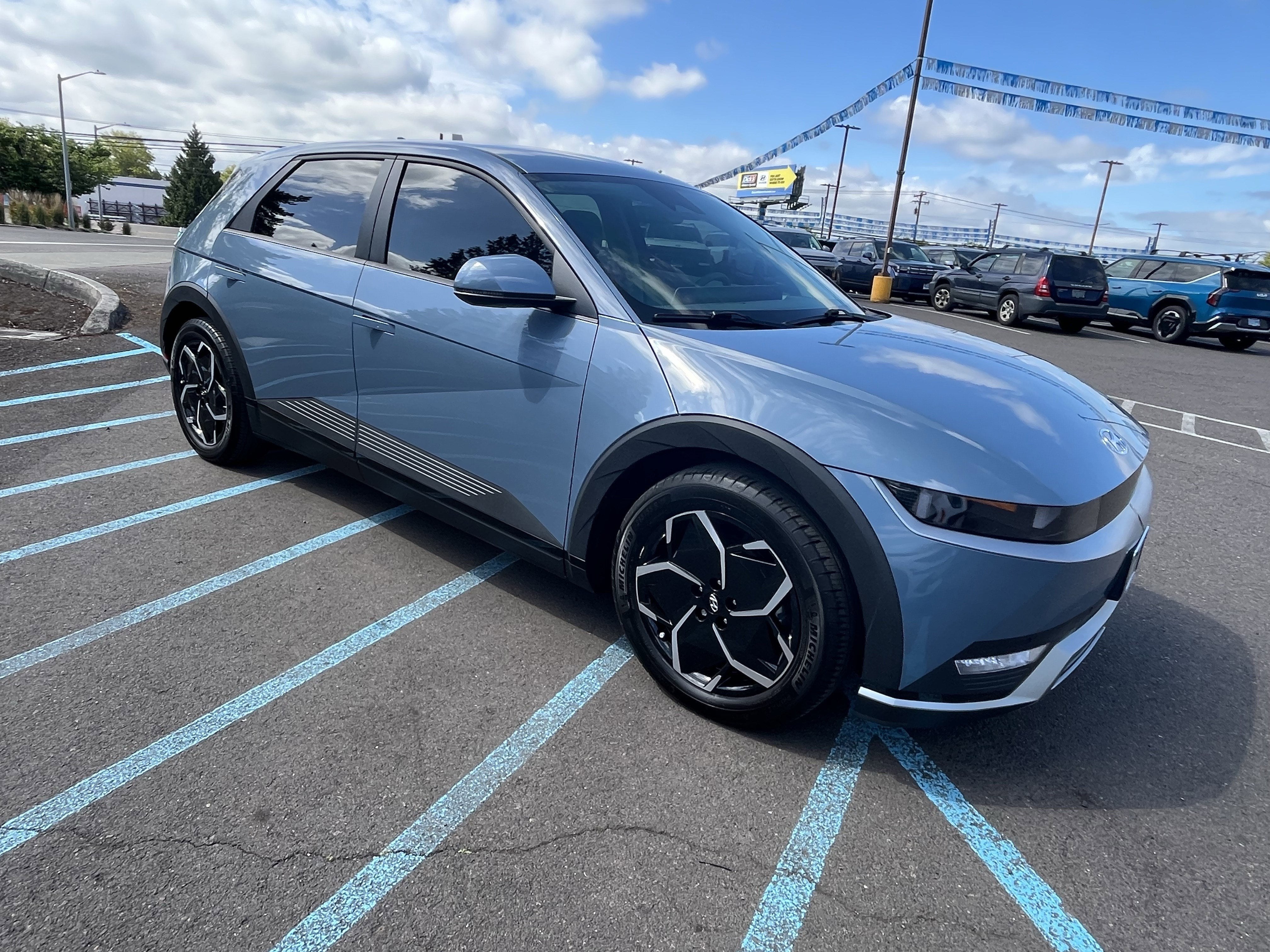 2024 Hyundai IONIQ 5 SEL