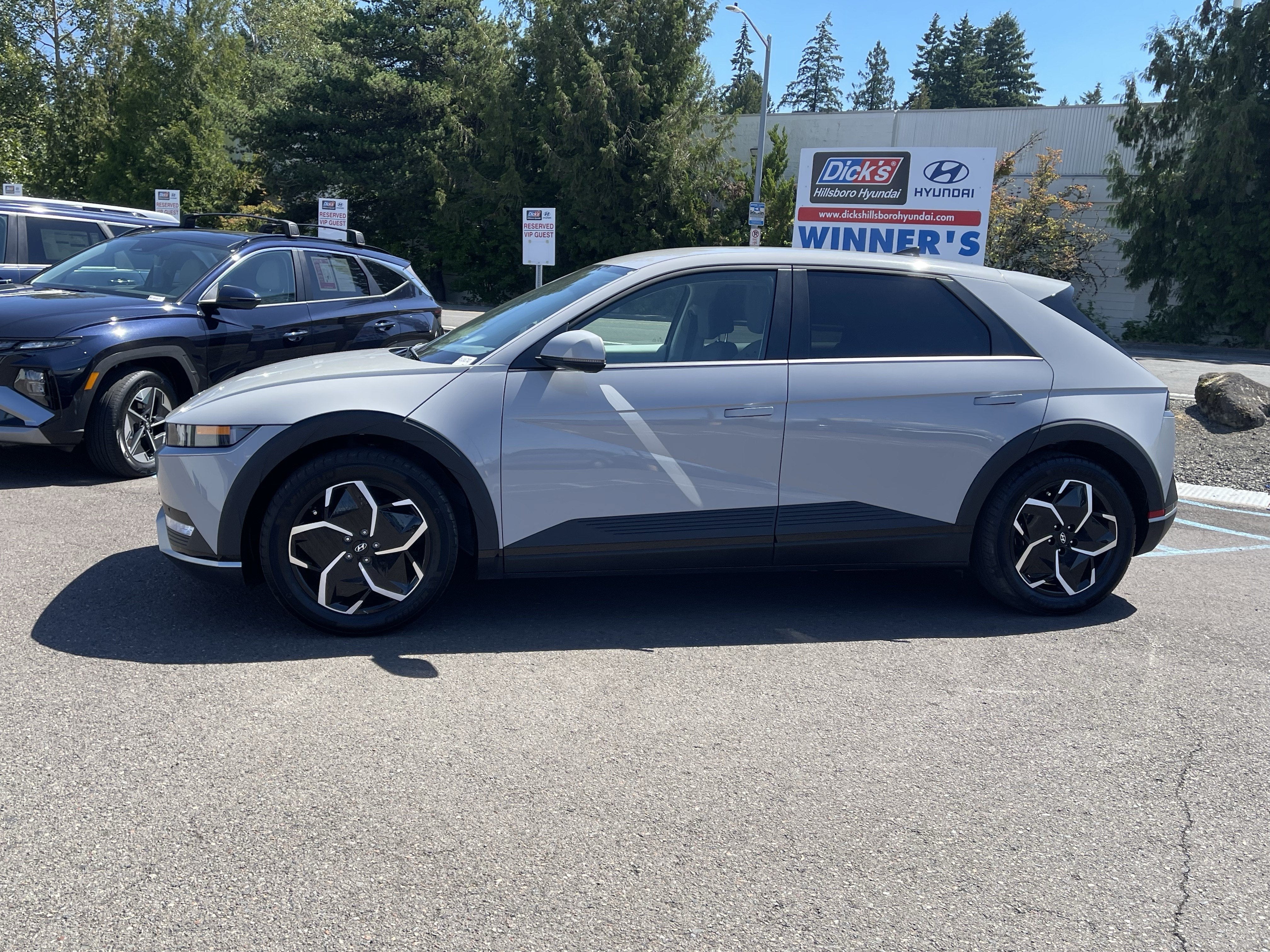 2024 Hyundai IONIQ 5 SEL