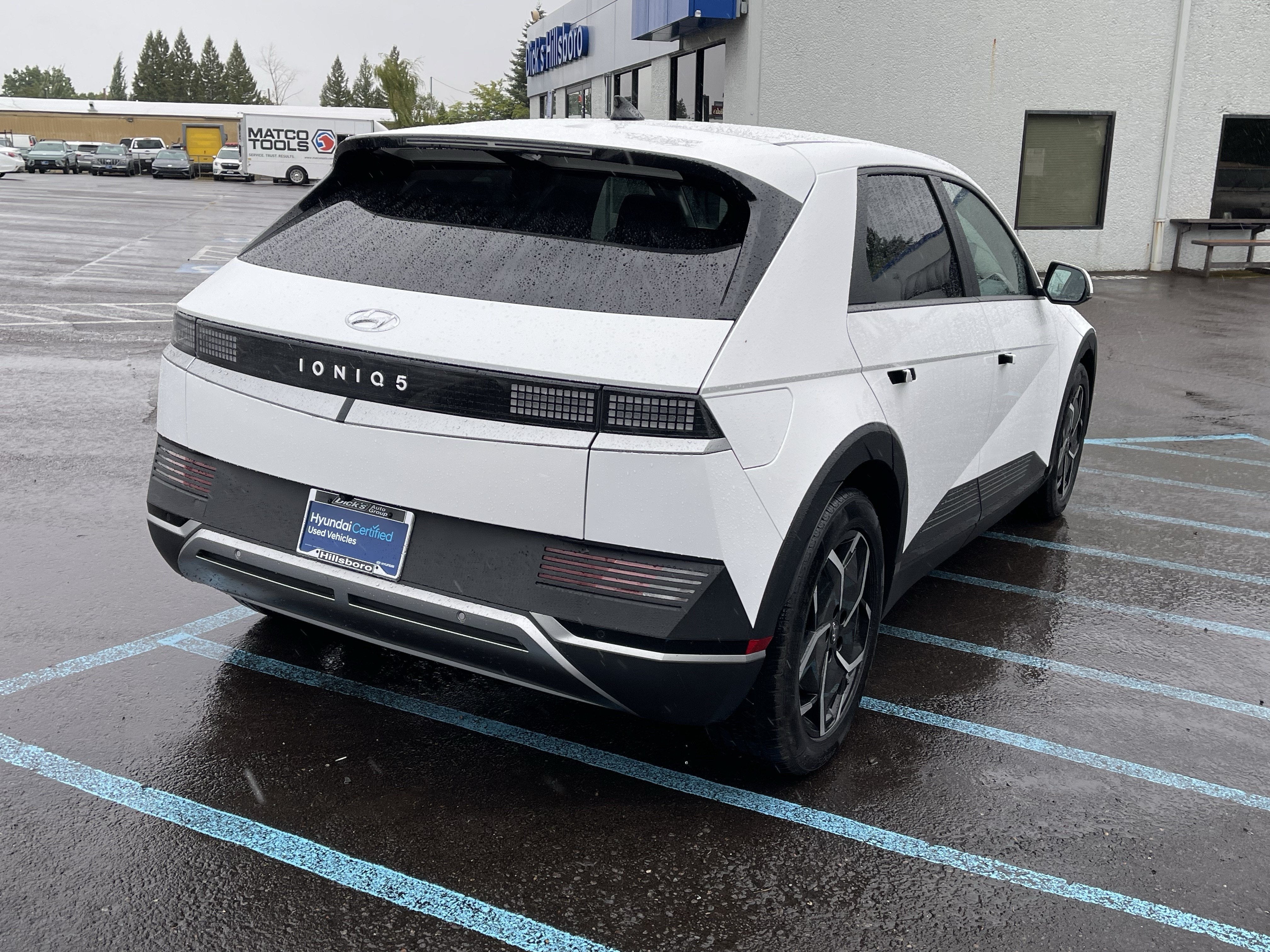 2024 Hyundai IONIQ 5 SEL