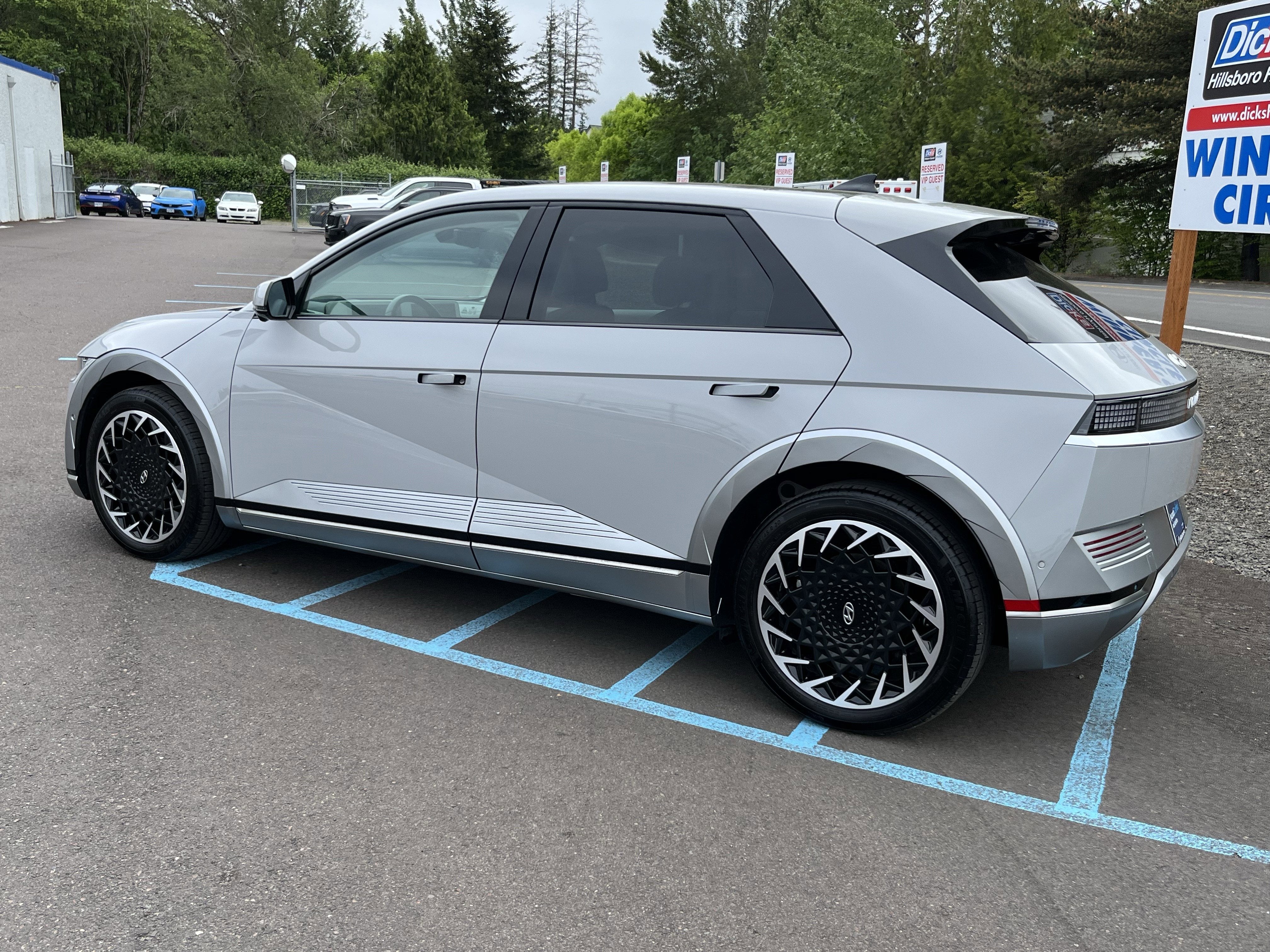 2024 Hyundai IONIQ 5 Limited