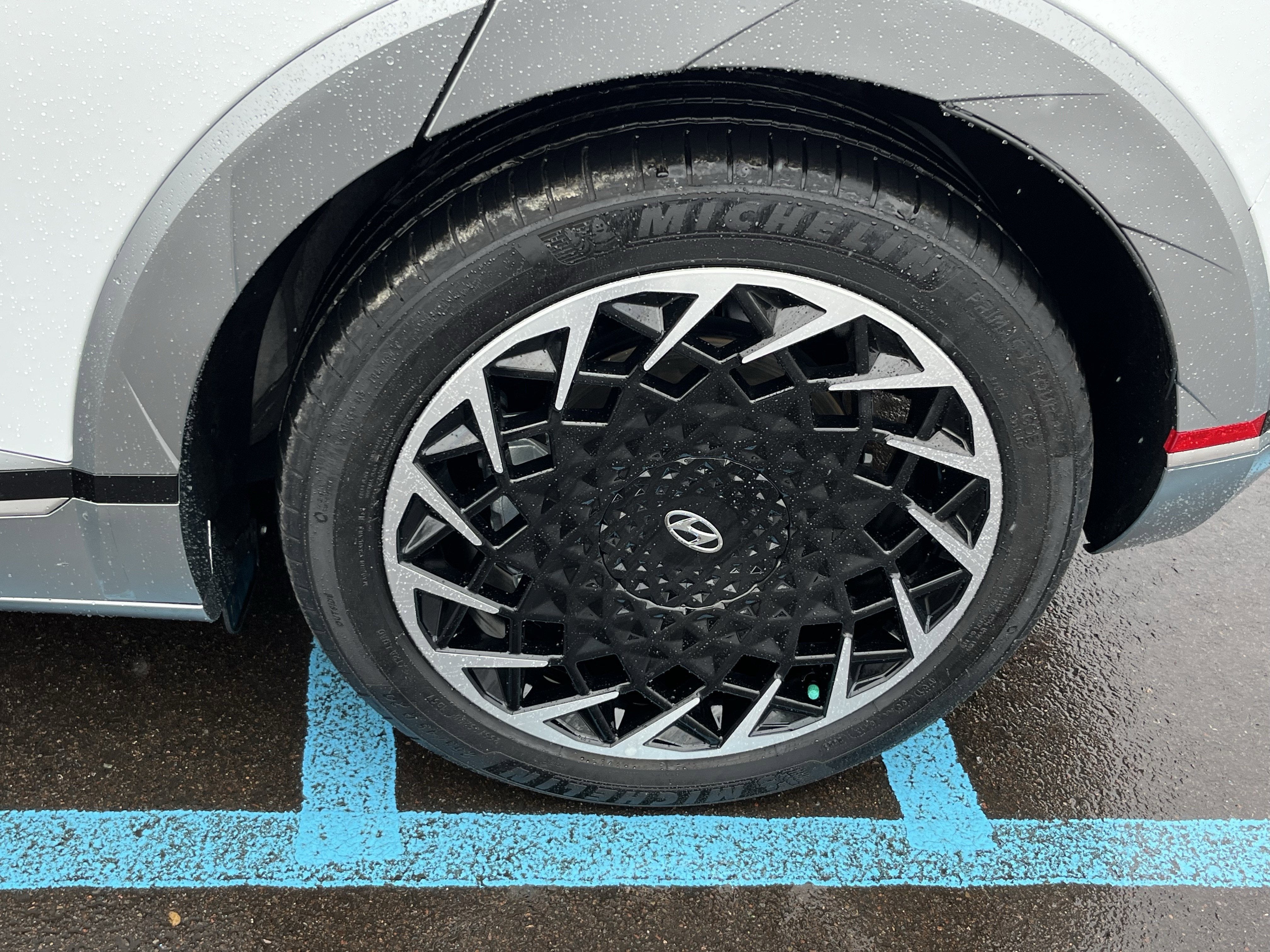 2024 Hyundai IONIQ 5 Limited